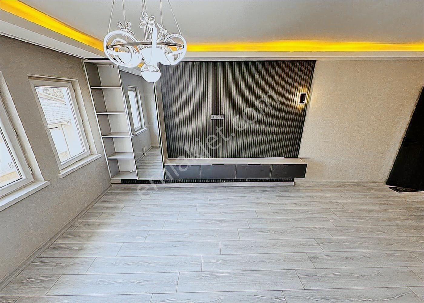 Osmangazi'de 3+1 Katta Ön Cepheli Mega Lüks Yapılı Fırsat Daire - Görsel 28