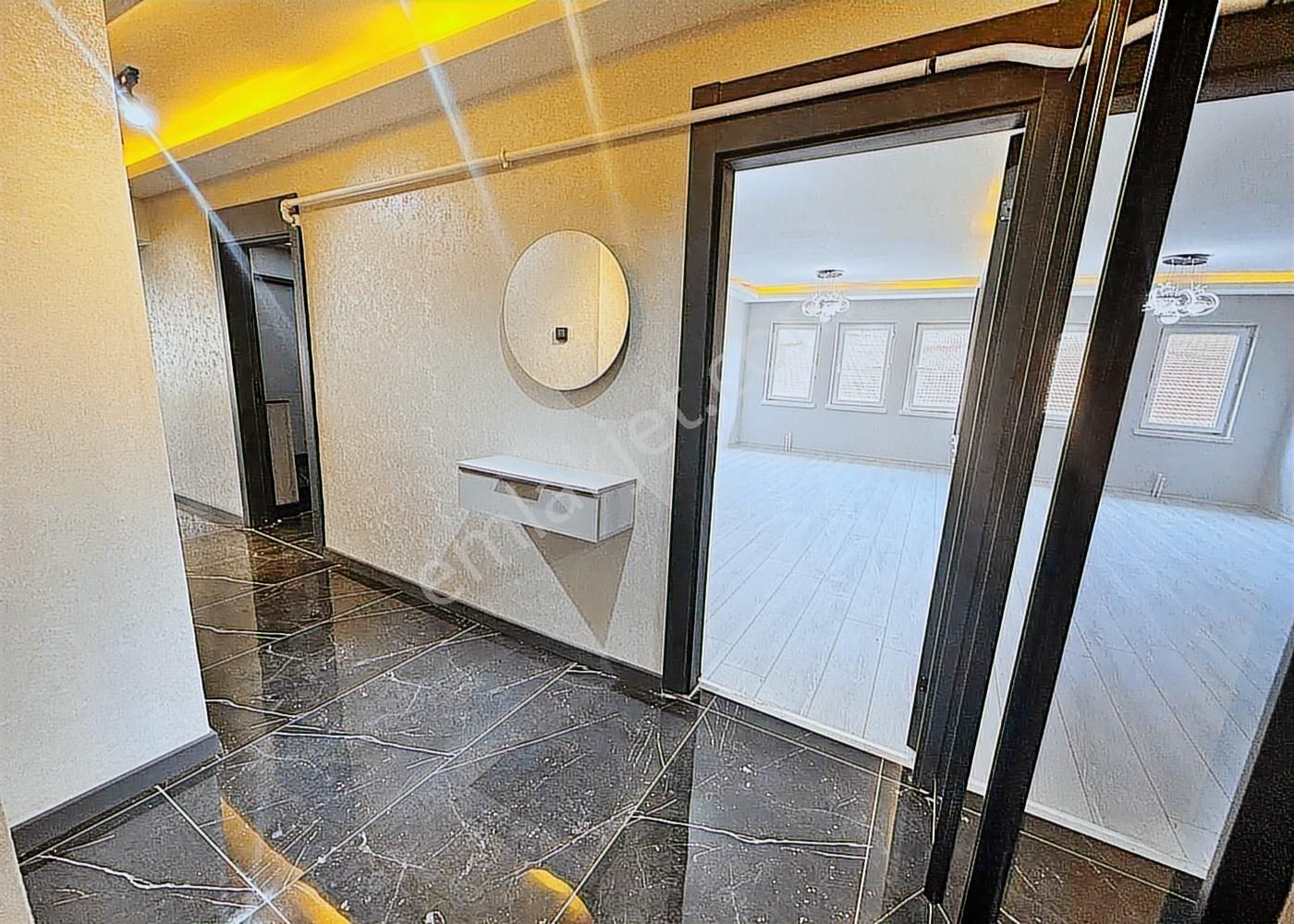 Osmangazi'de 3+1 Katta Ön Cepheli Mega Lüks Yapılı Fırsat Daire - Görsel 22