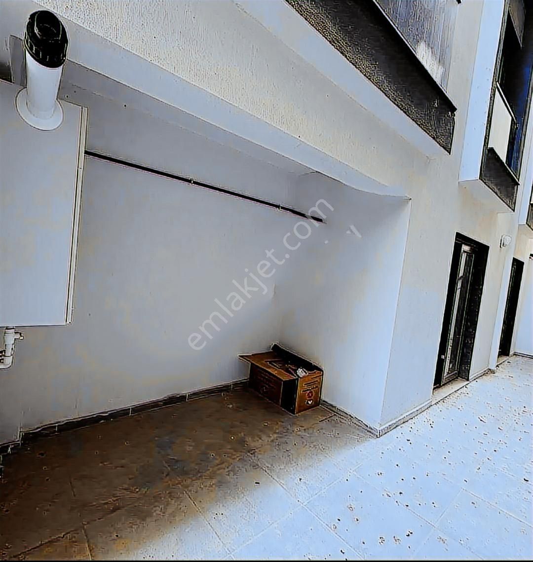 Seyrek Meydan Teraslı 1+1 Satılık Daire - Görsel 12