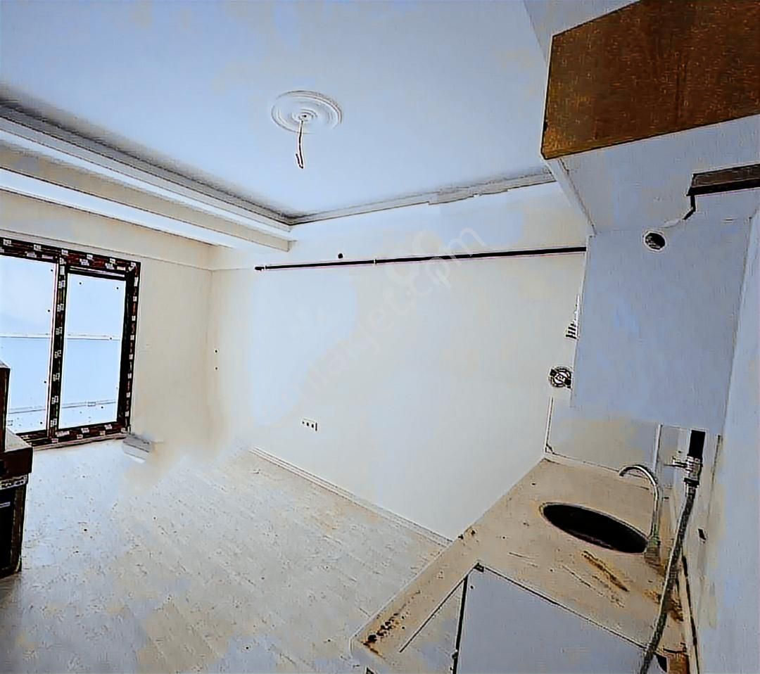 Seyrek Meydan Teraslı 1+1 Satılık Daire - Görsel 8