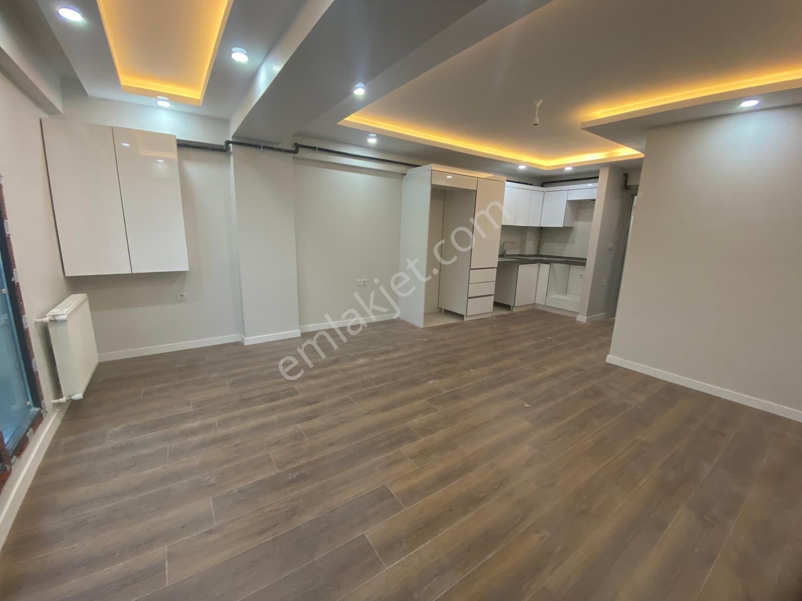 İstanbul House'dan B.evler'de Sıfır Binada 2+1 Ara Kat Daire - Görsel 4