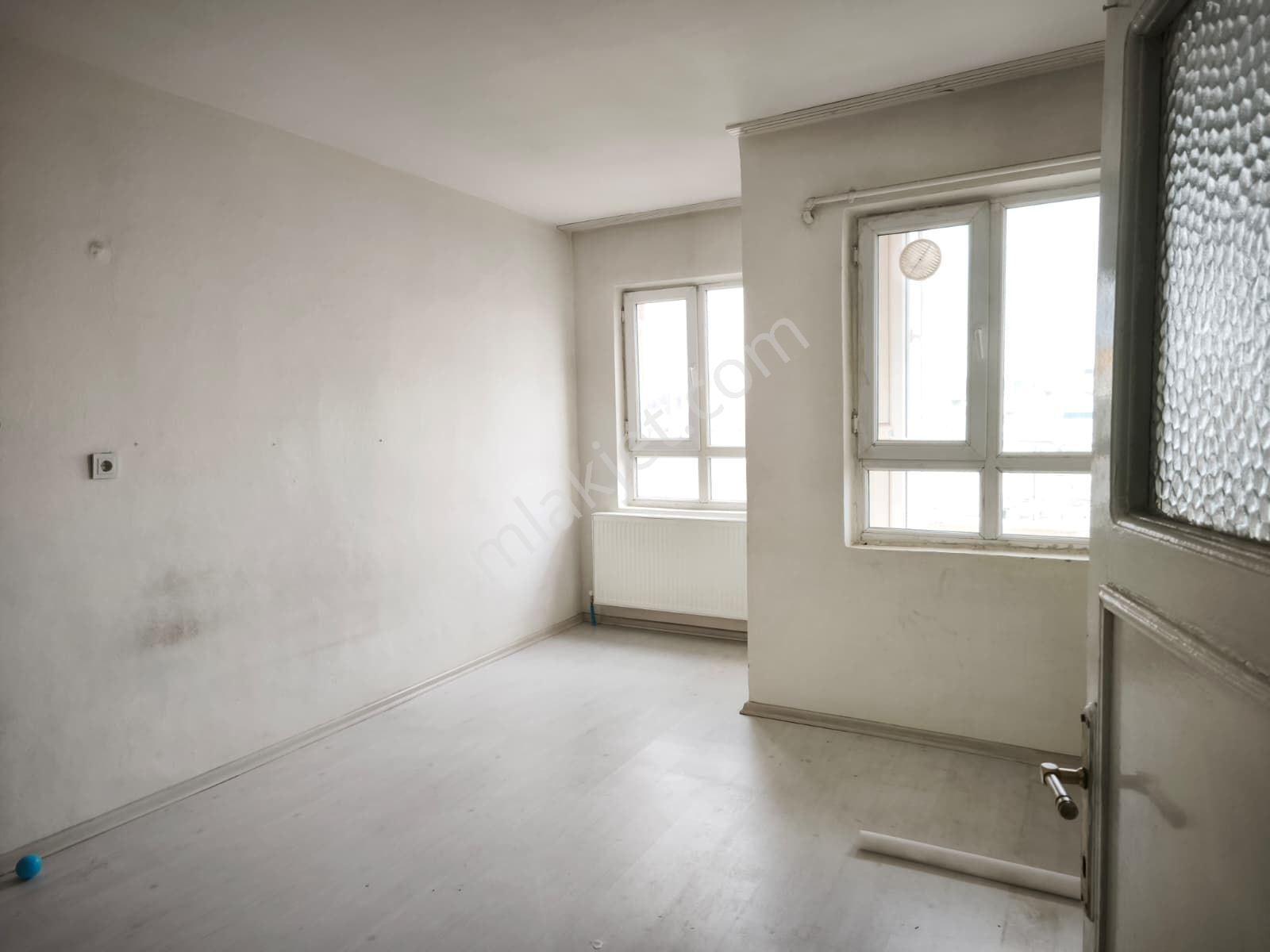 Emlak 72'den Diyarbakır Caddesi Üzerinde Kiralık 2,5+1 Daire - Görsel 10