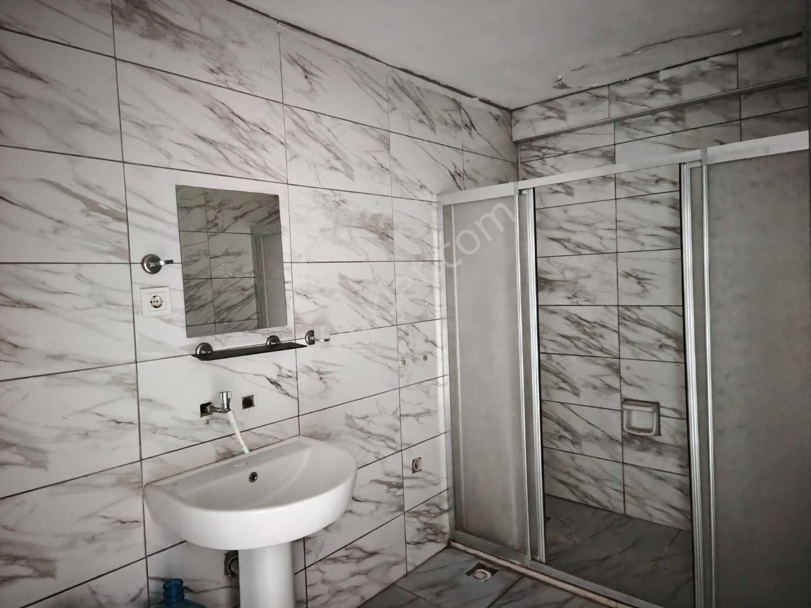 Emlak 72'den Diyarbakır Caddesi Üzerinde Kiralık 2,5+1 Daire - Görsel 18