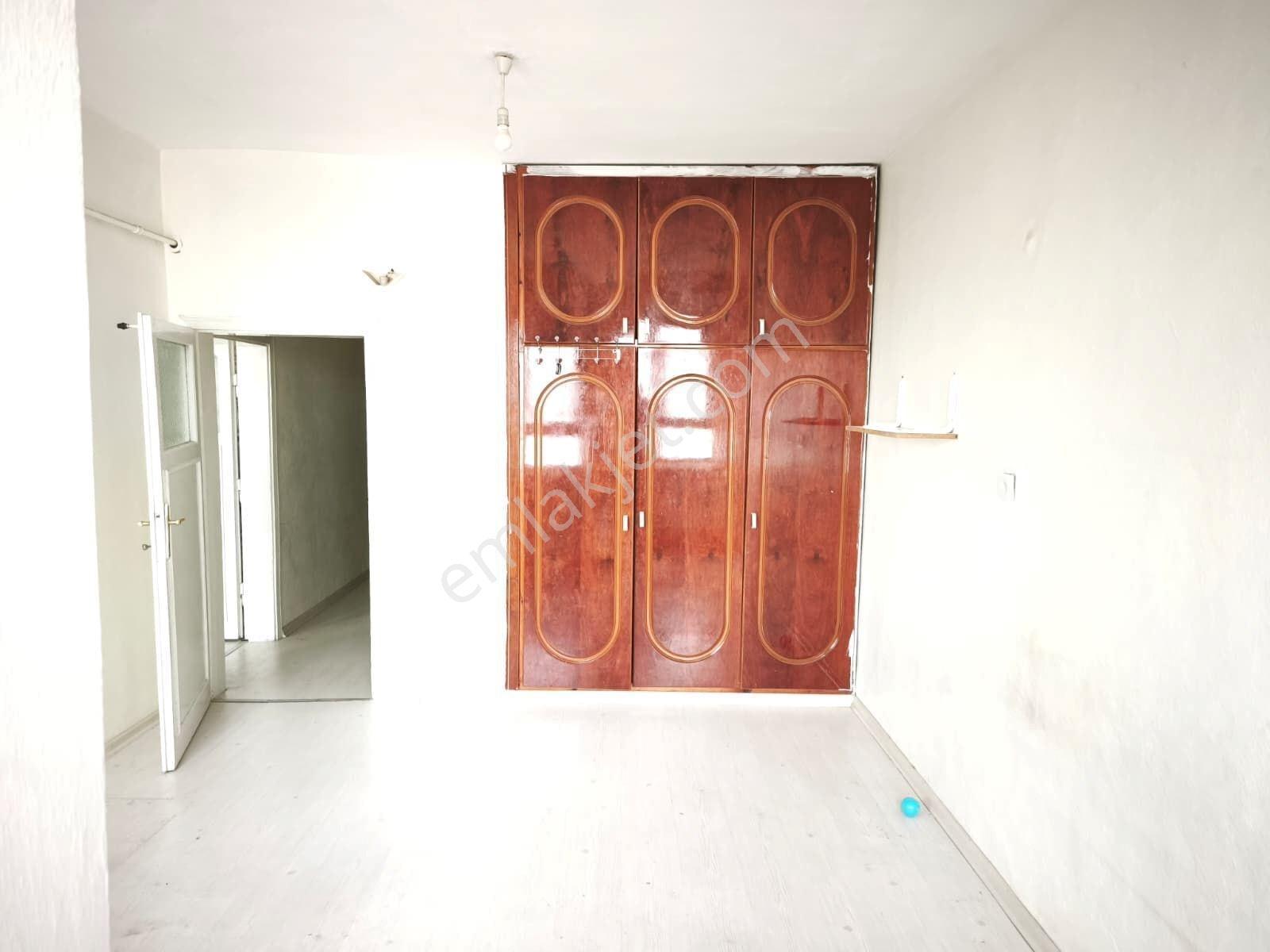 Emlak 72'den Diyarbakır Caddesi Üzerinde Kiralık 2,5+1 Daire - Görsel 11