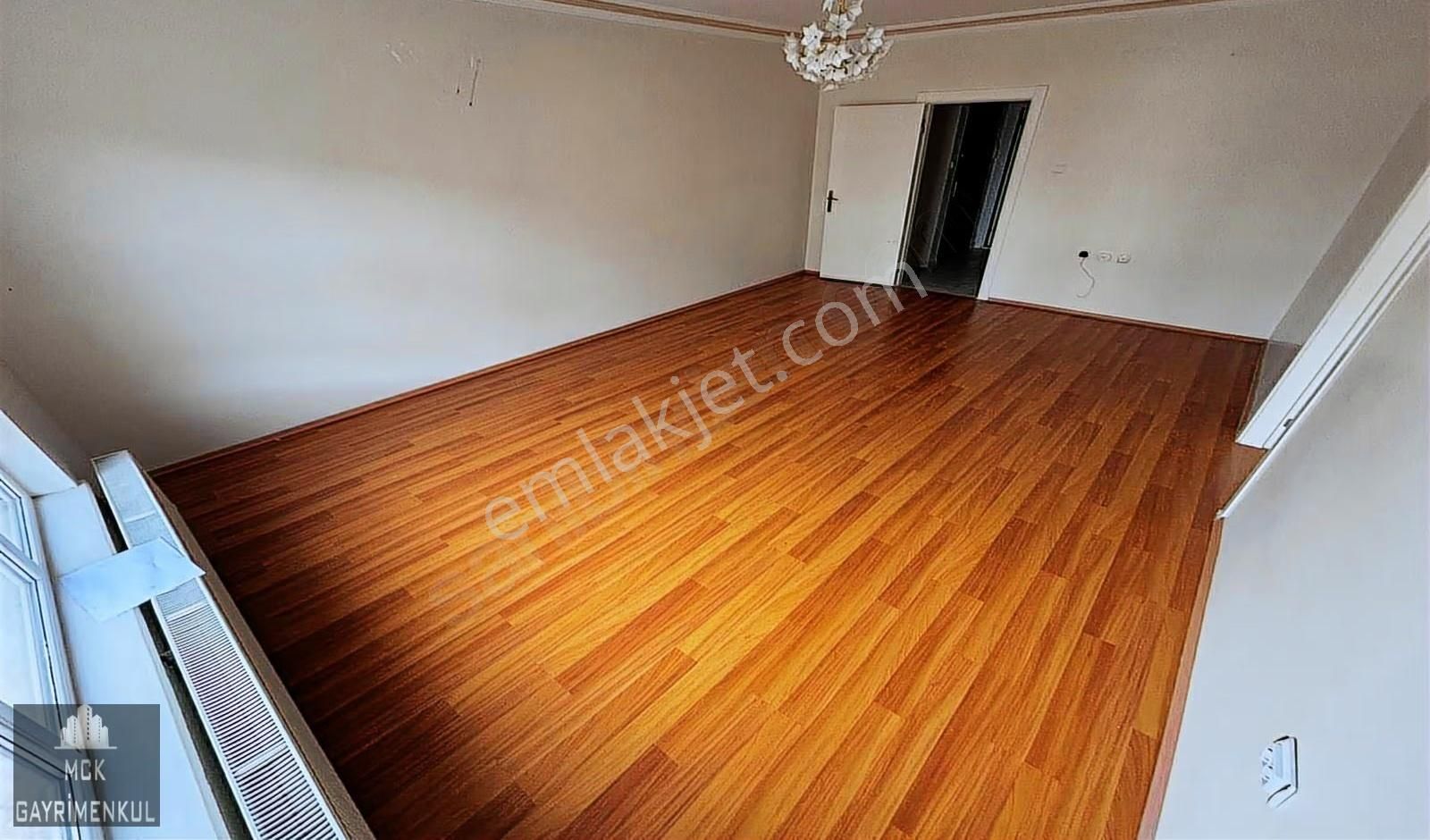 Mck'dan Petrol Ofisi Yanı 3+1 1.kat Cadde Üstü Asansörlü Daire - Görsel 32