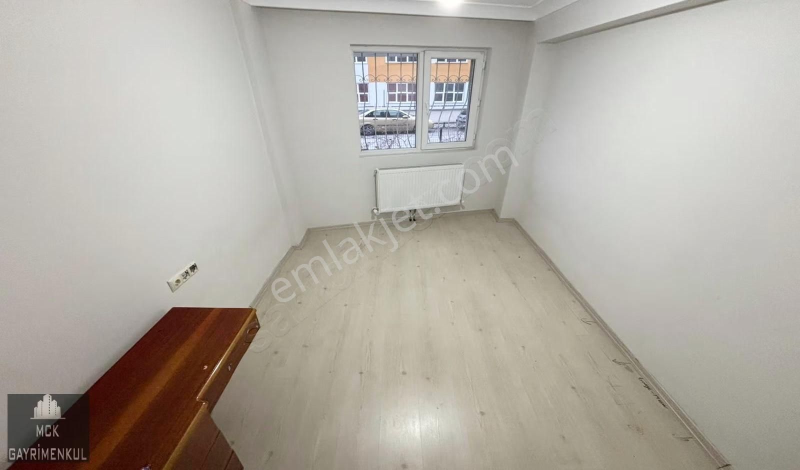 Mck'dan Yeni Binada Y.giriş Balkonlu 2+1 95m2 Okula Cephe Daire - Görsel 25