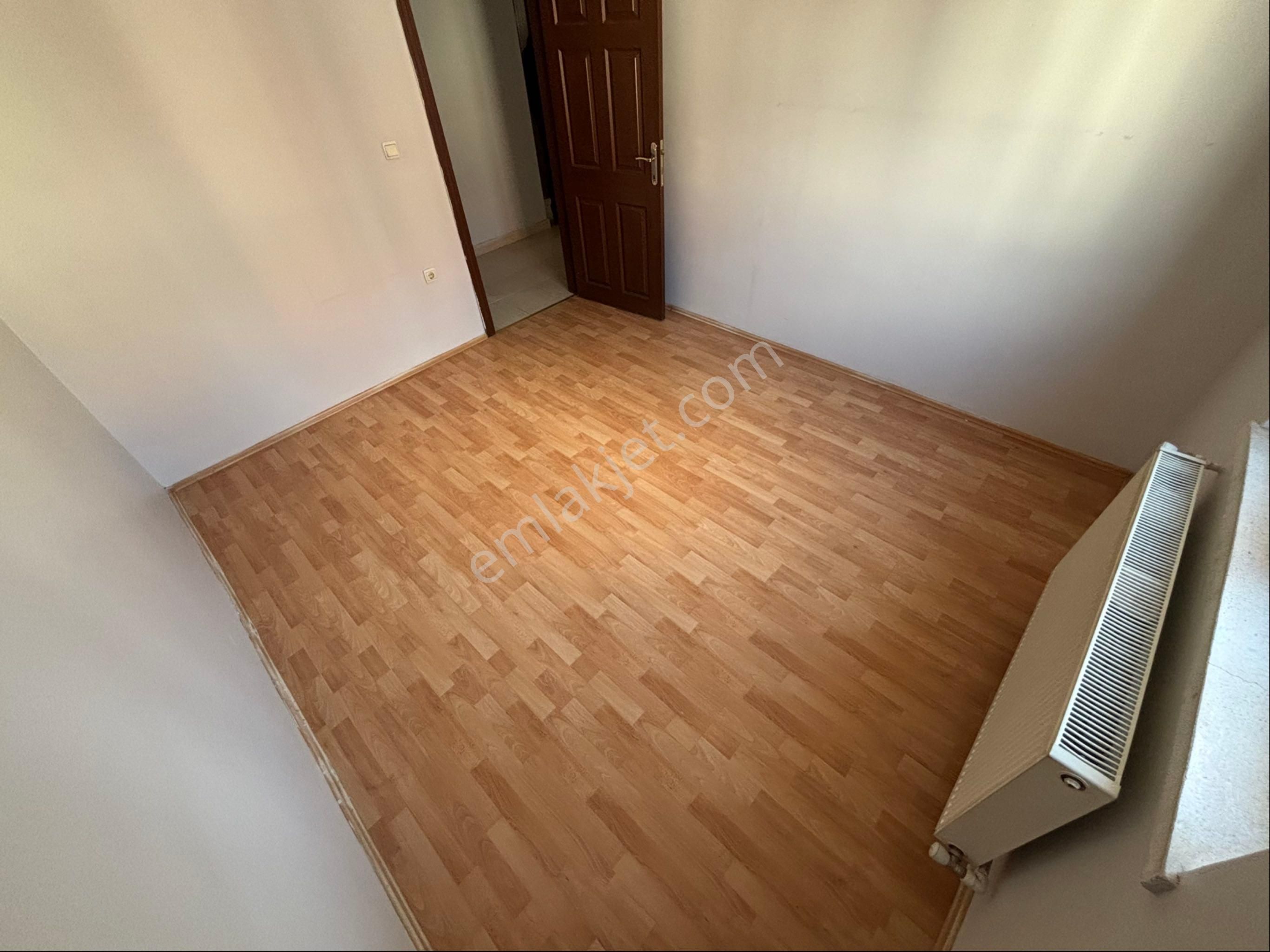 Torun^dan Yeni Binada Yapılı Geniş 3+1 Arakat Daire - Görsel 31