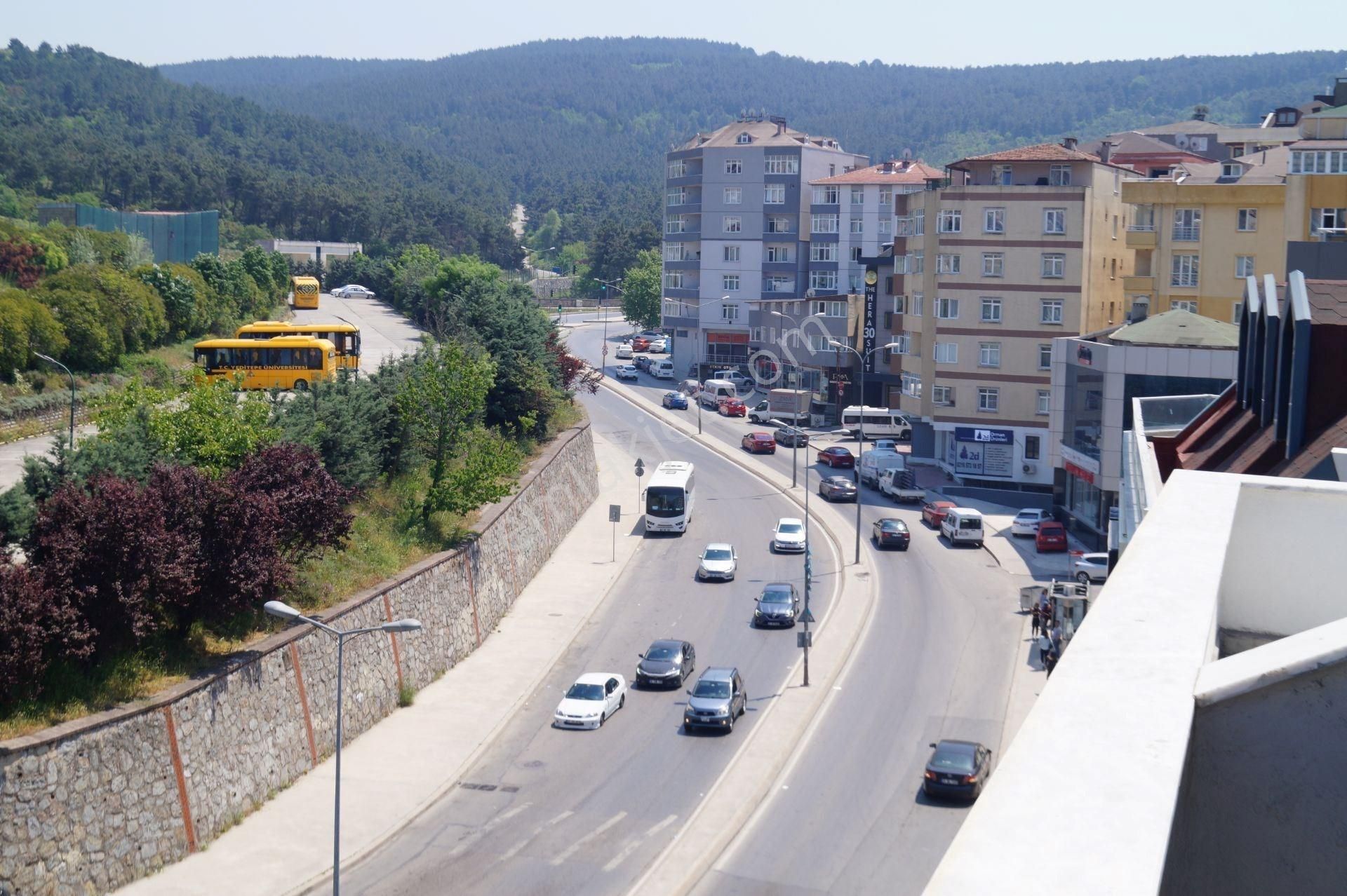 Ataşehir, Yeditepe Ve Marmara Üni. Karşısı, 7/24 Güvenlikli Yeni Binada Eşyalı 1+1 - Görsel 22