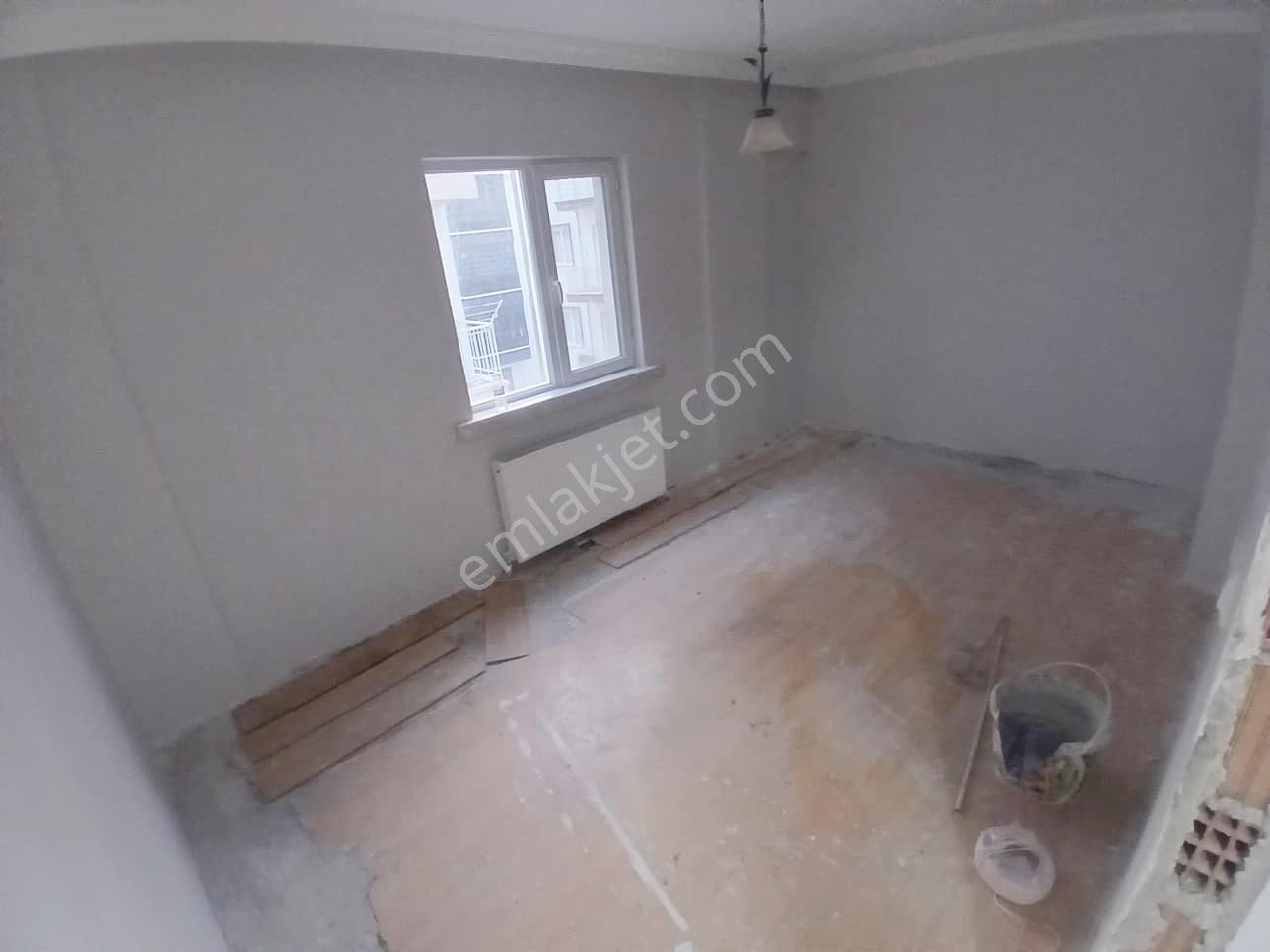 Adres Gayrimenkul'den Tadilat Aşamasında 3+1 Çarşı Yakını Daire - Görsel 4