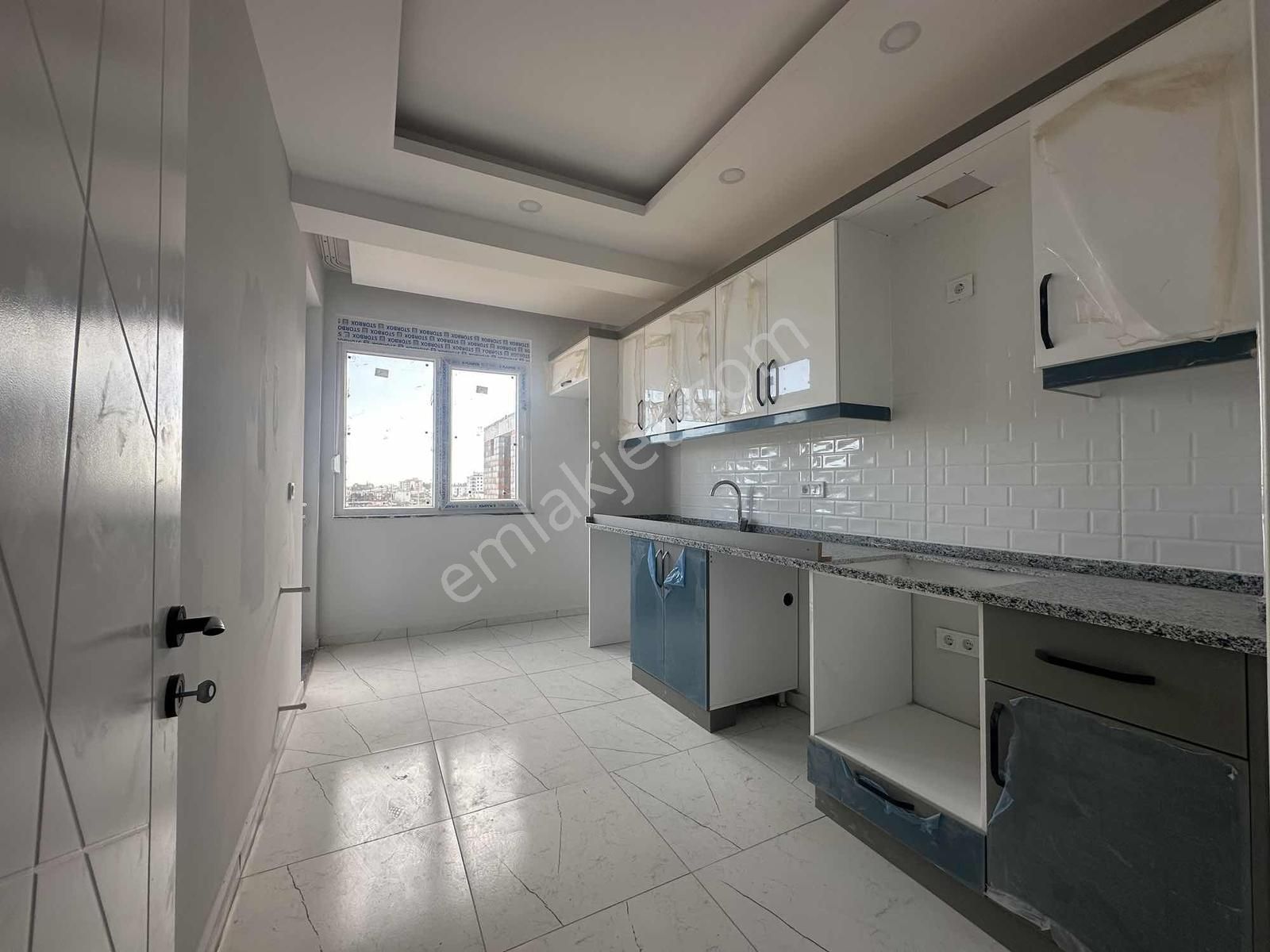 Acil Satılık 2+1 Tramvay Hattına Yürüme Mesafesinde - Görsel 8