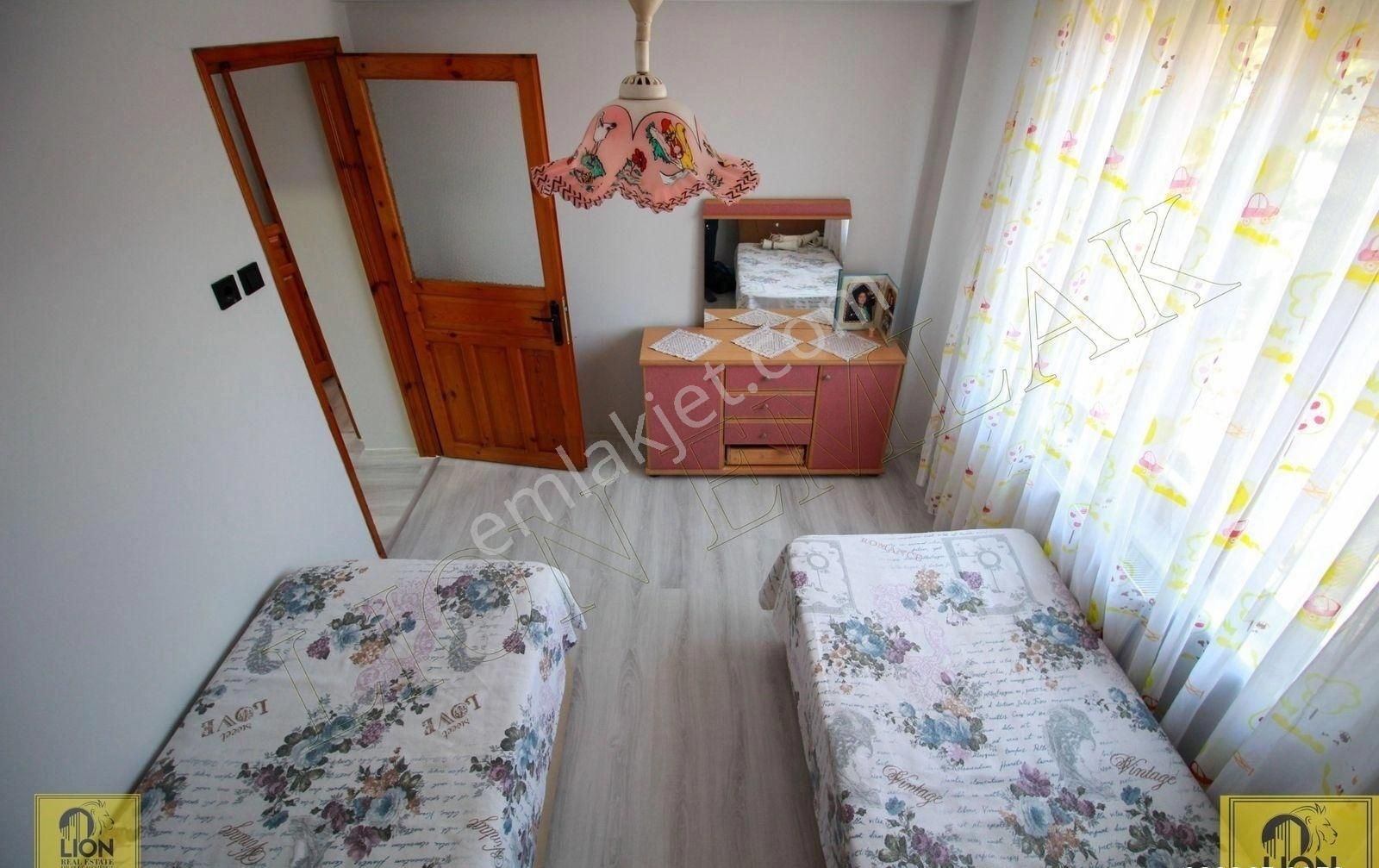 🟨⬛lıon Emlak'tan Erdek Alaettin Mahallesinde 4+1 165 M² Site İçerisinde Triplex Villa⬛🟨 - Görsel 18