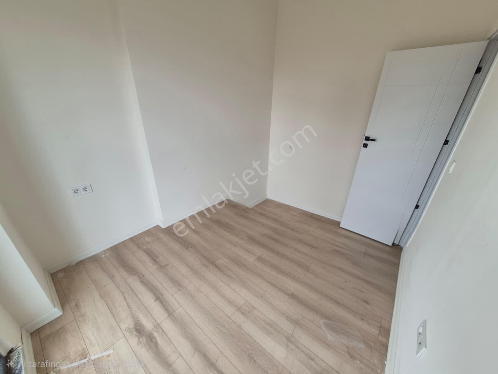 Delux'den Atatürk Mah.'de Mükemmel Konumda Kiralık Bahçekatı 1+1 Daire - Görsel 12