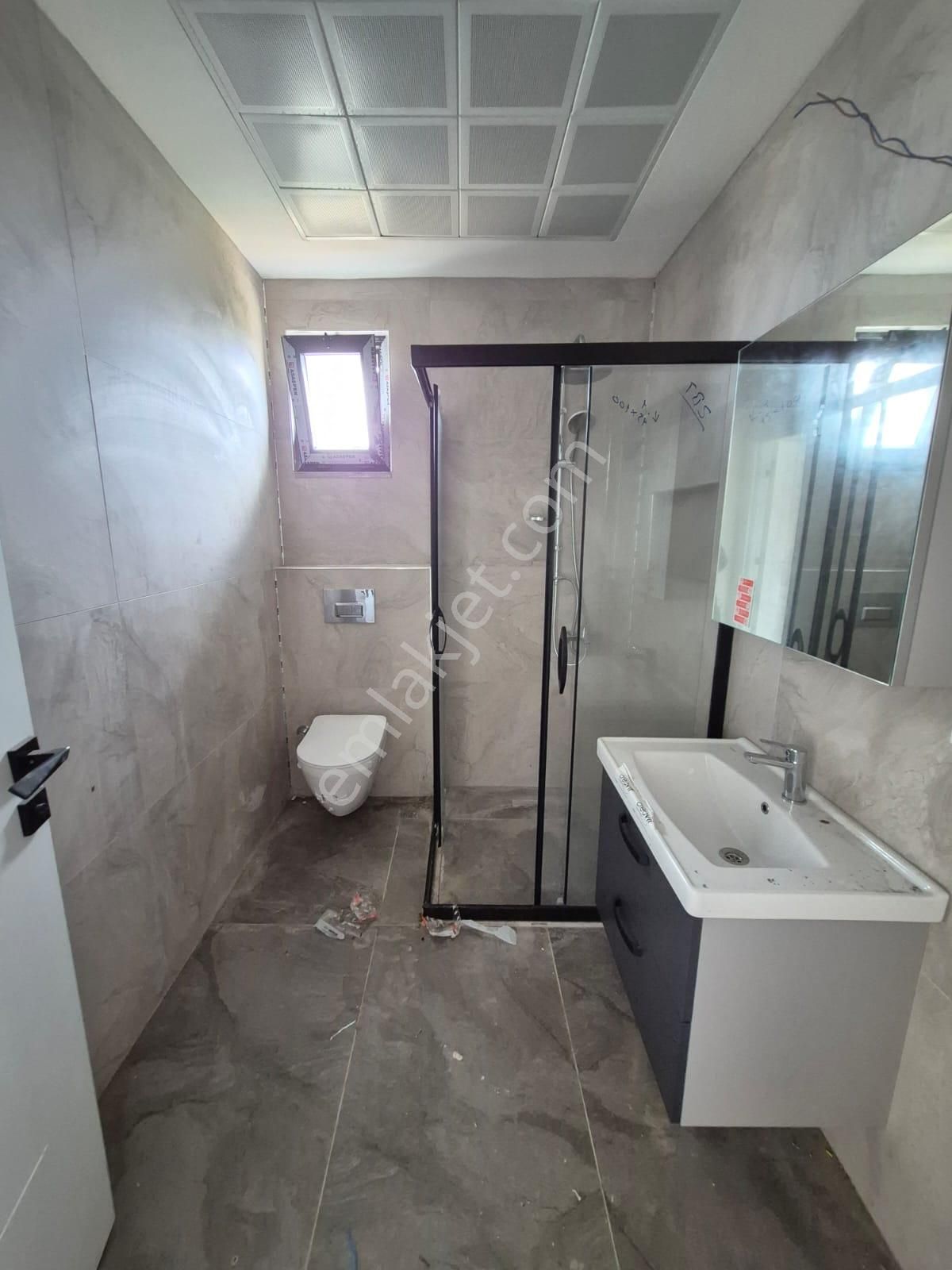 Delux'den Atatürk Mah.'de Mükemmel Konumda Kiralık Bahçekatı 1+1 Daire - Görsel 13