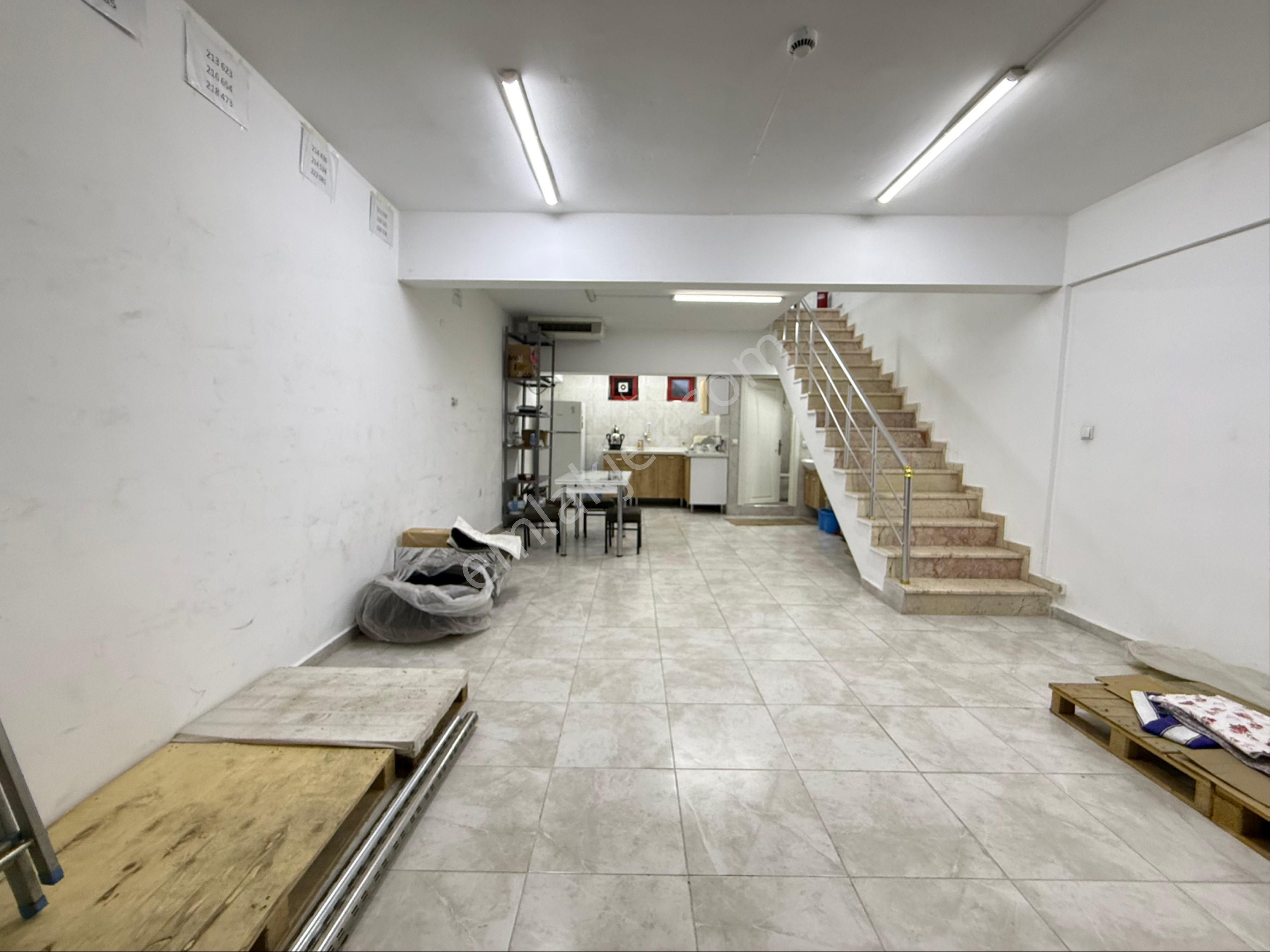 Tekstilkent City Emlaktan Harika Konumda Şık Yapılı Kiralık Köşe Dükkan - Görsel 33