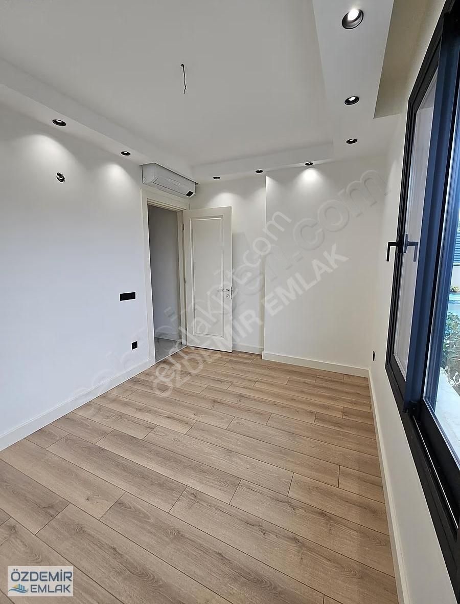 Ultra Lüks Müstakil Havuzlu Geniş Ferah 5+1 Villa - Görsel 31