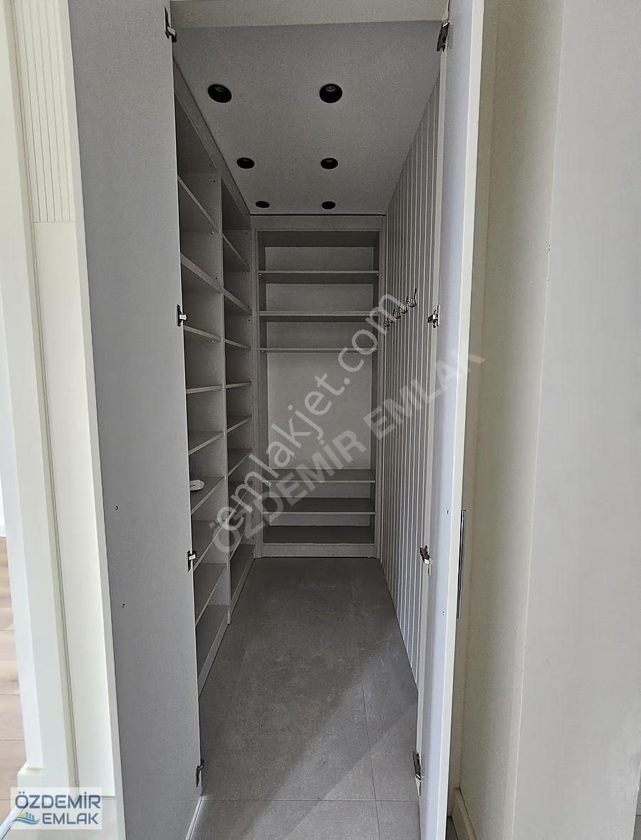 Ultra Lüks Müstakil Havuzlu Geniş Ferah 5+1 Villa - Görsel 34