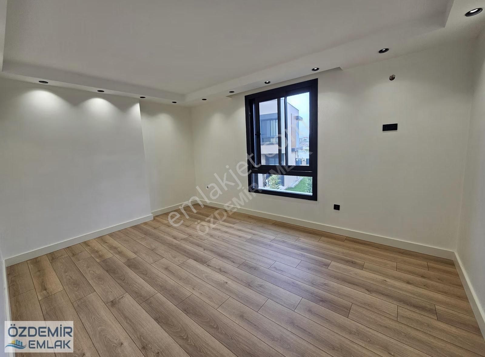 Ultra Lüks Müstakil Havuzlu Geniş Ferah 5+1 Villa - Görsel 21