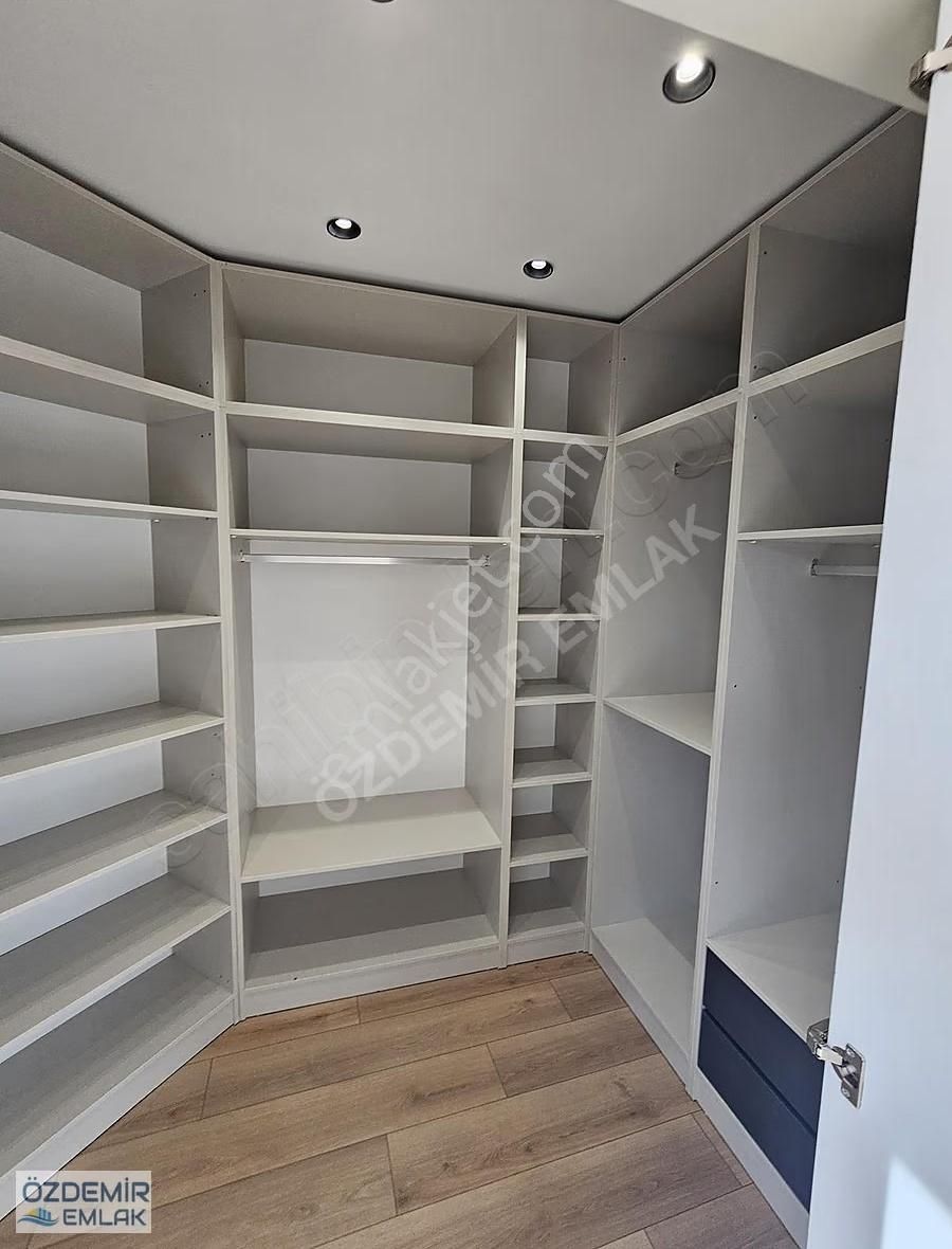 Ultra Lüks Müstakil Havuzlu Geniş Ferah 5+1 Villa - Görsel 28