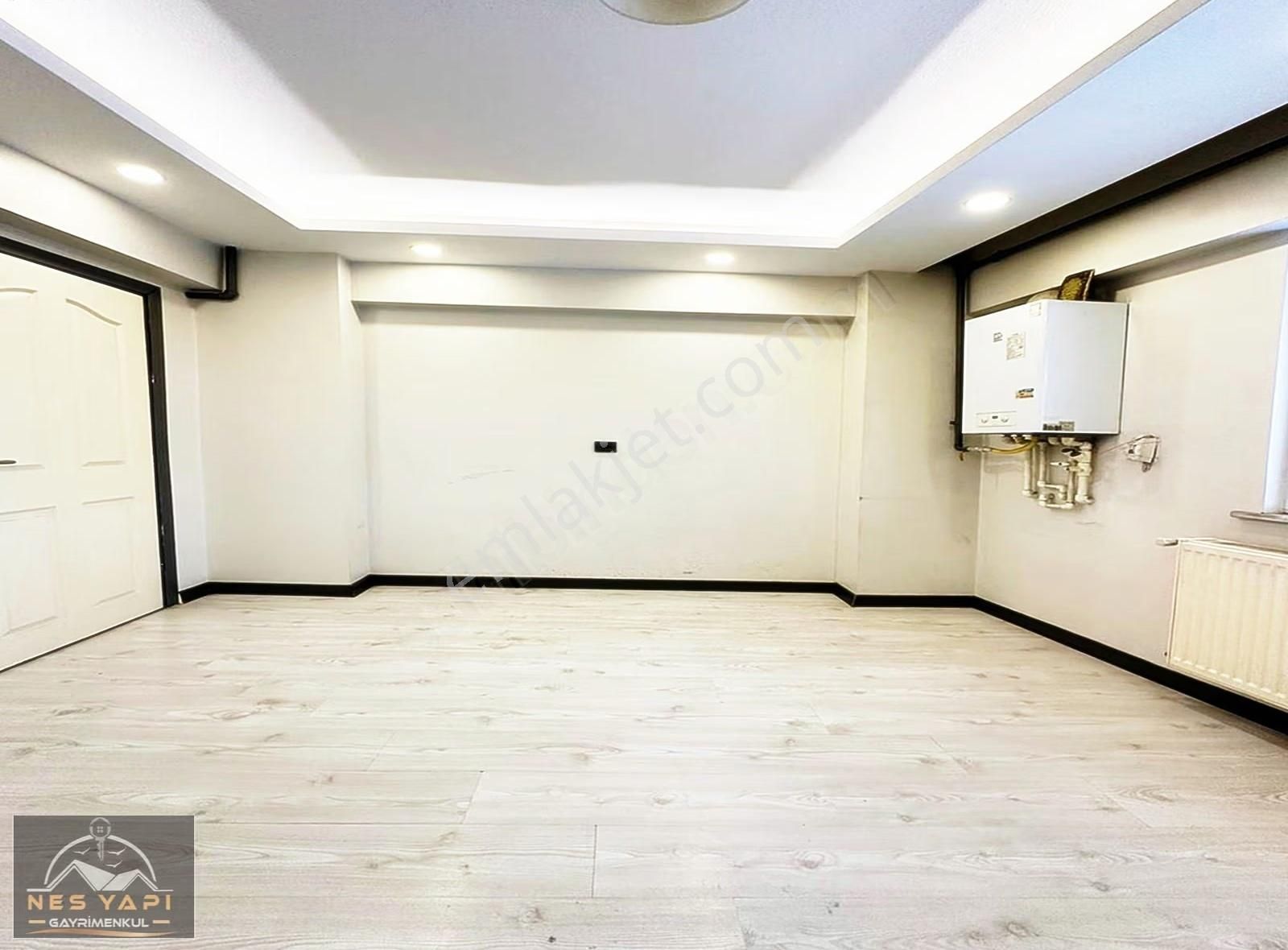 Esenyurt Üniversitenin Yanında Kelepir Dekorlu Y. Giriş Daire!!! - Görsel 4