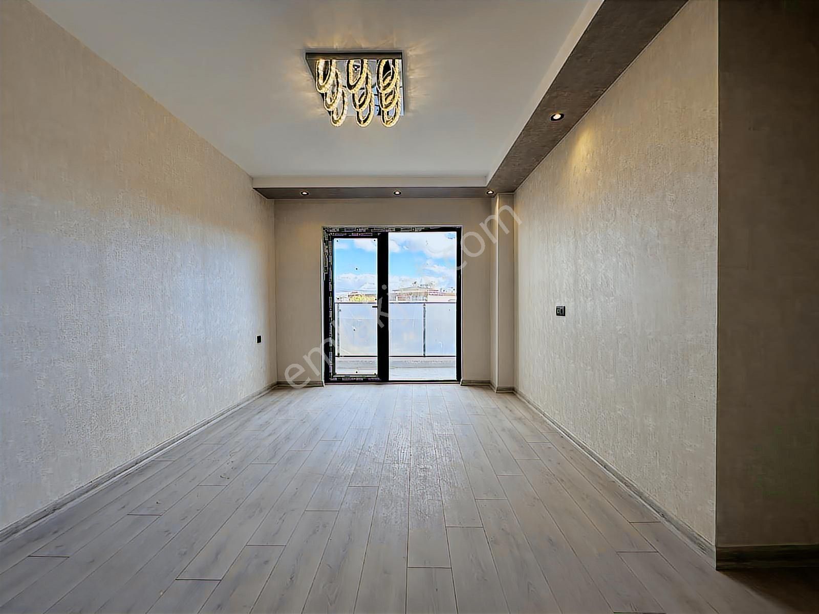 Kaymakamlık Yakınında | Ultra Lüks Sitede | Çok Geniş 4+1 Daire - Görsel 25