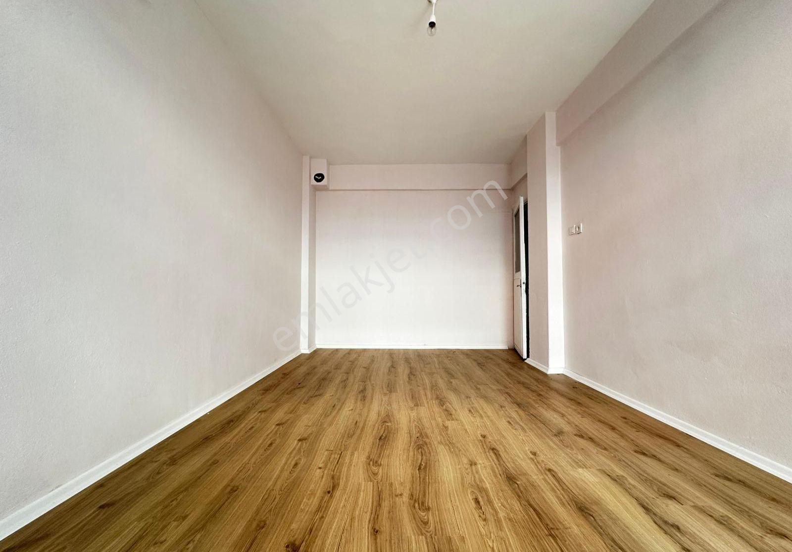 Menderes Mah Türkiye Emlak 3+1 Kiralık 1.kat 130m2 Daire - Görsel 6