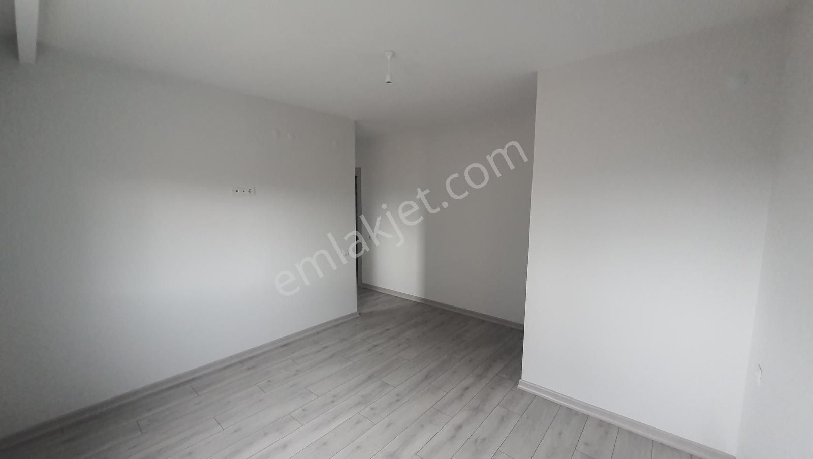 Yaşamkent'te Lüx 4+1 Daire Site İçinde - Görsel 19