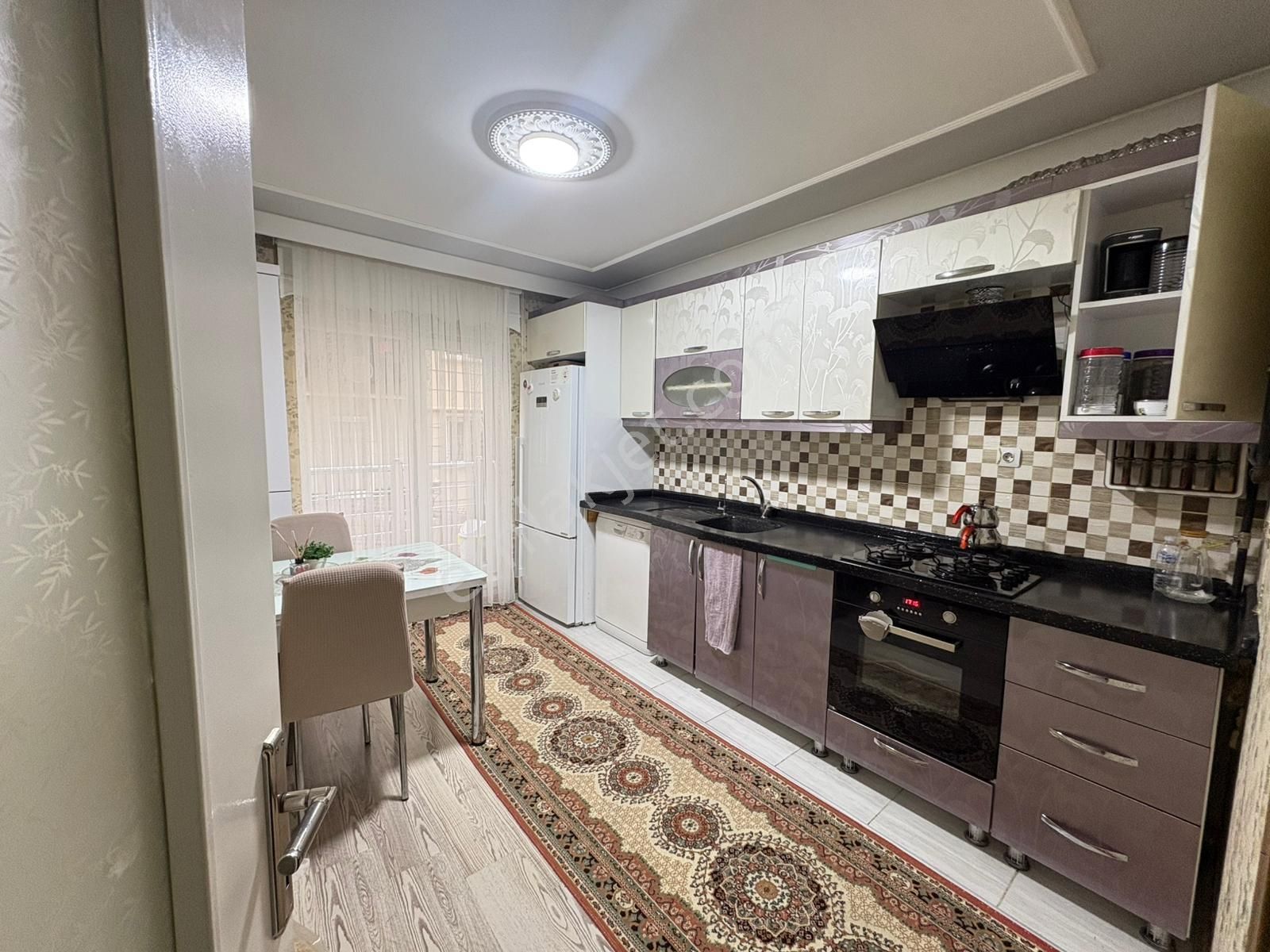 Yılmazer'den Peyami Safa Okulu Mevkii 3+1 Geniş Kullanım İskanlı - Görsel 13