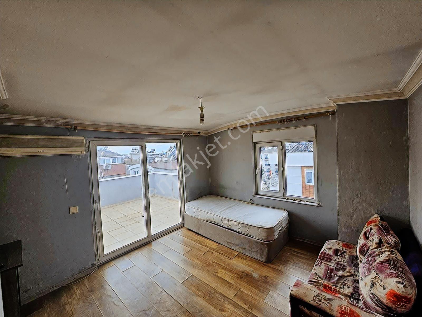 A K Mutludan Ahatlıda Köşe Başı 2 Tarafı Yola Cephe 3+1 Dubleks - Görsel 14