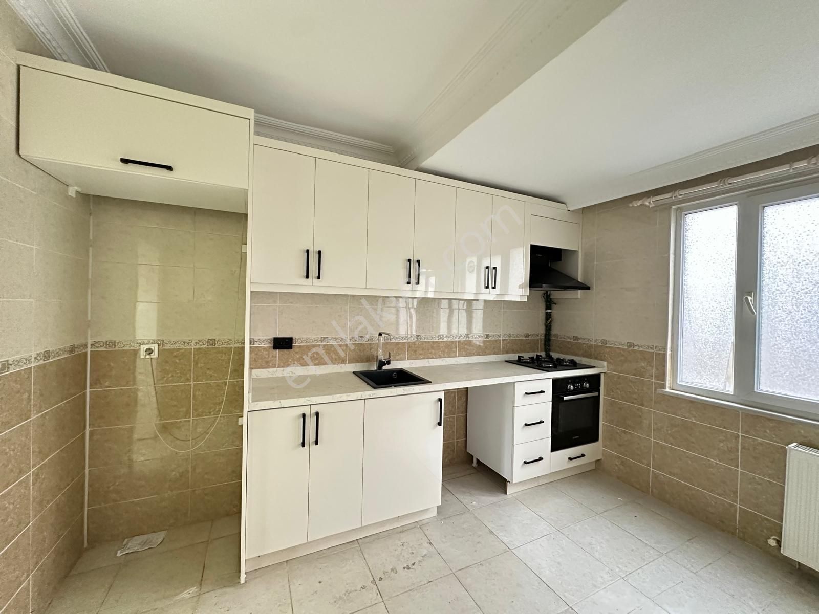 Gaziosmanpaşa'da Önü Açık 3+1 Full Tadilatlı Satılık Daire - Görsel 10