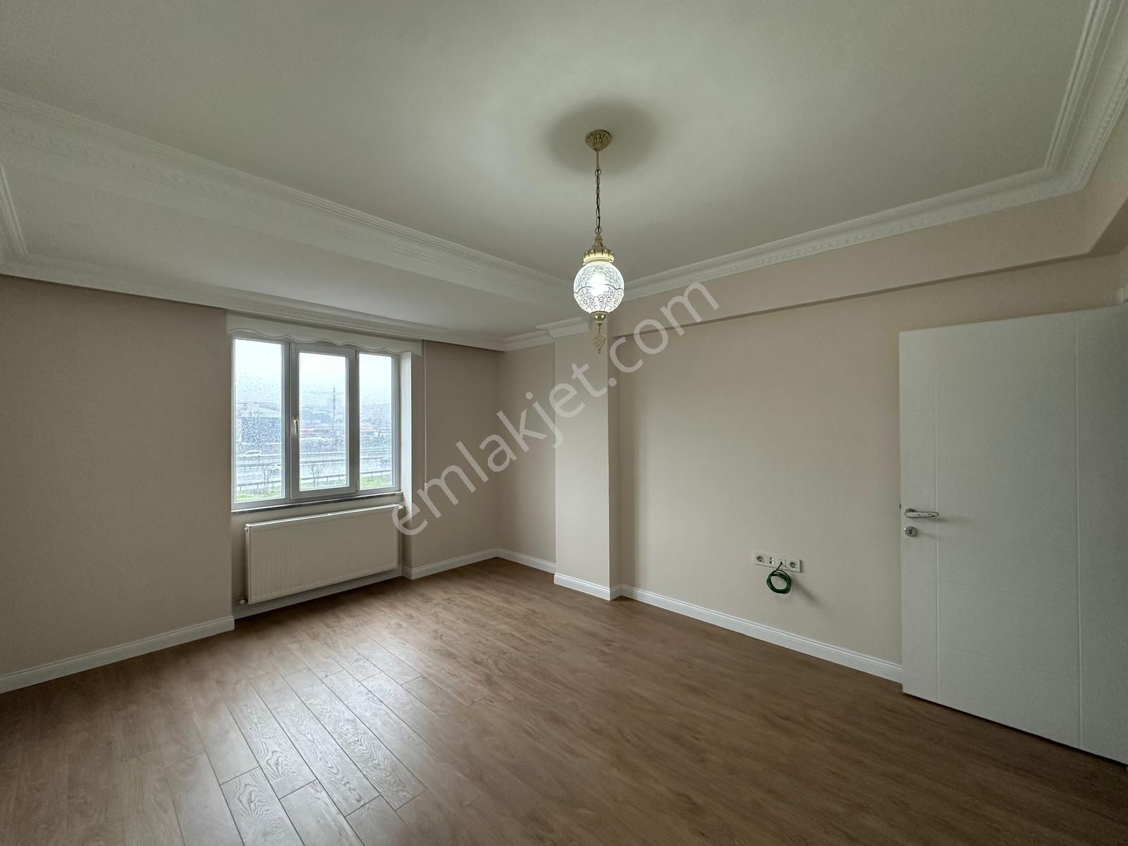 Gaziosmanpaşa'da Önü Açık 3+1 Full Tadilatlı Satılık Daire - Görsel 25