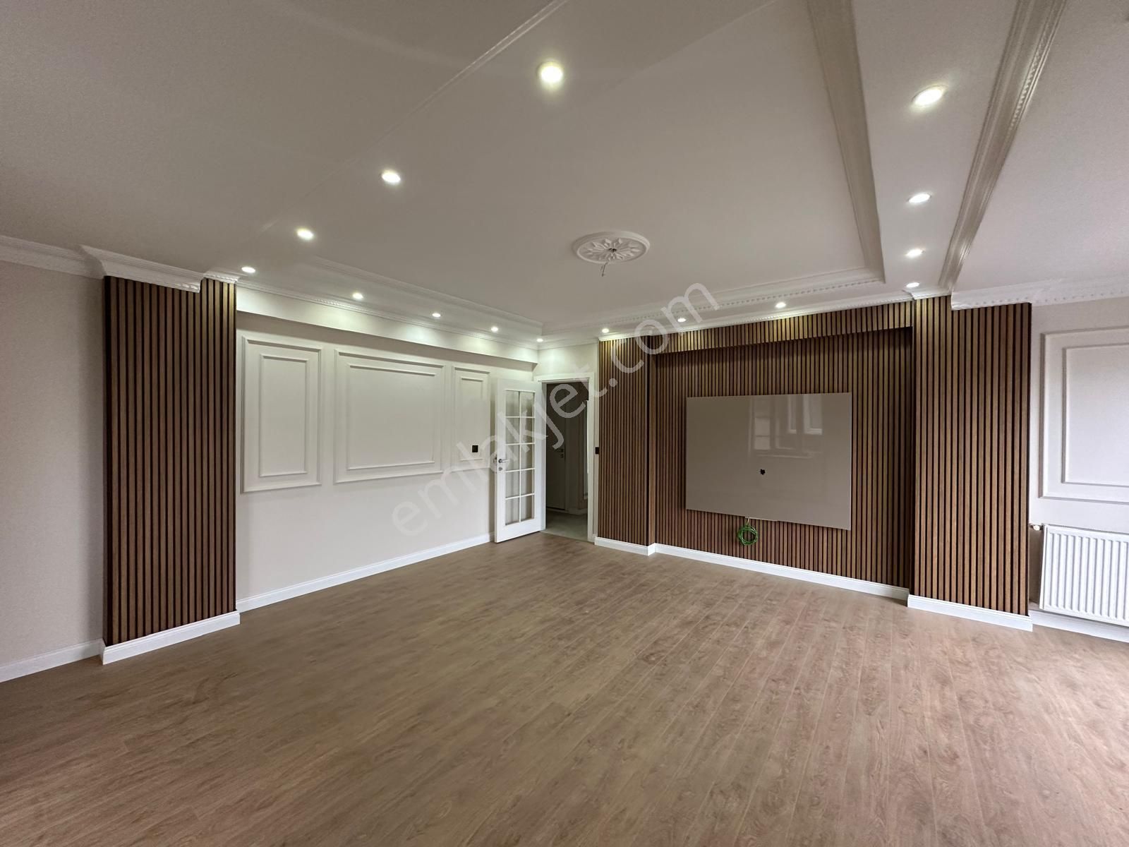 Gaziosmanpaşa'da Önü Açık 3+1 Full Tadilatlı Satılık Daire - Görsel 4