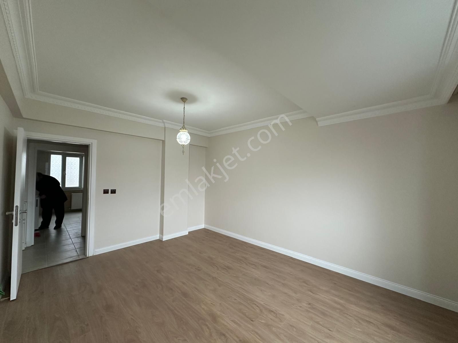 Gaziosmanpaşa'da Önü Açık 3+1 Full Tadilatlı Satılık Daire - Görsel 22