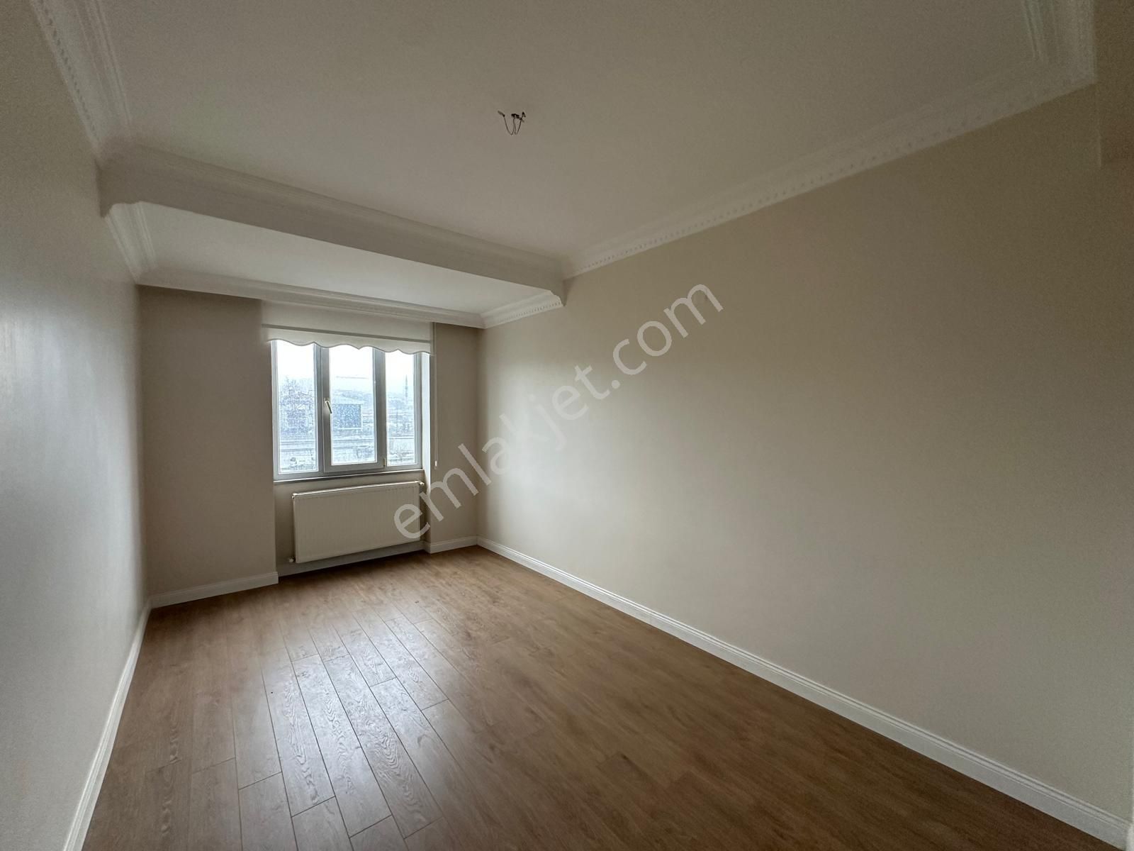 Gaziosmanpaşa'da Önü Açık 3+1 Full Tadilatlı Satılık Daire - Görsel 26