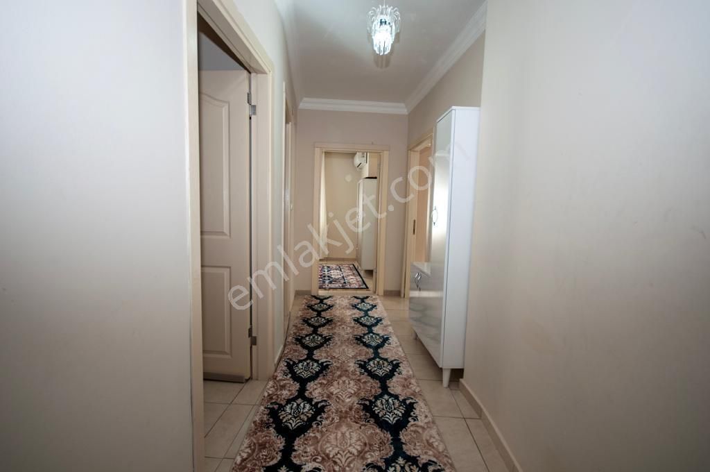 Çift Girişli Ve Çift Mutfaklı! Özel Teraslı Satılık 4+2 Dubleks - Görsel 2