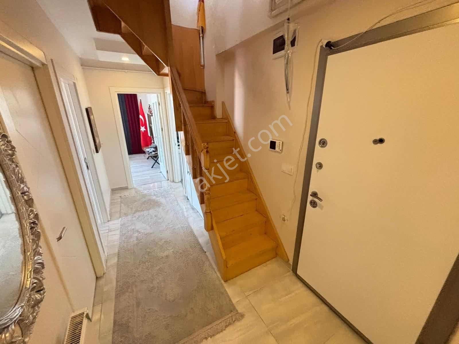 Cennet Mahallesı'nde 4 + 2 Genış Ferah Dubleks - Görsel 7