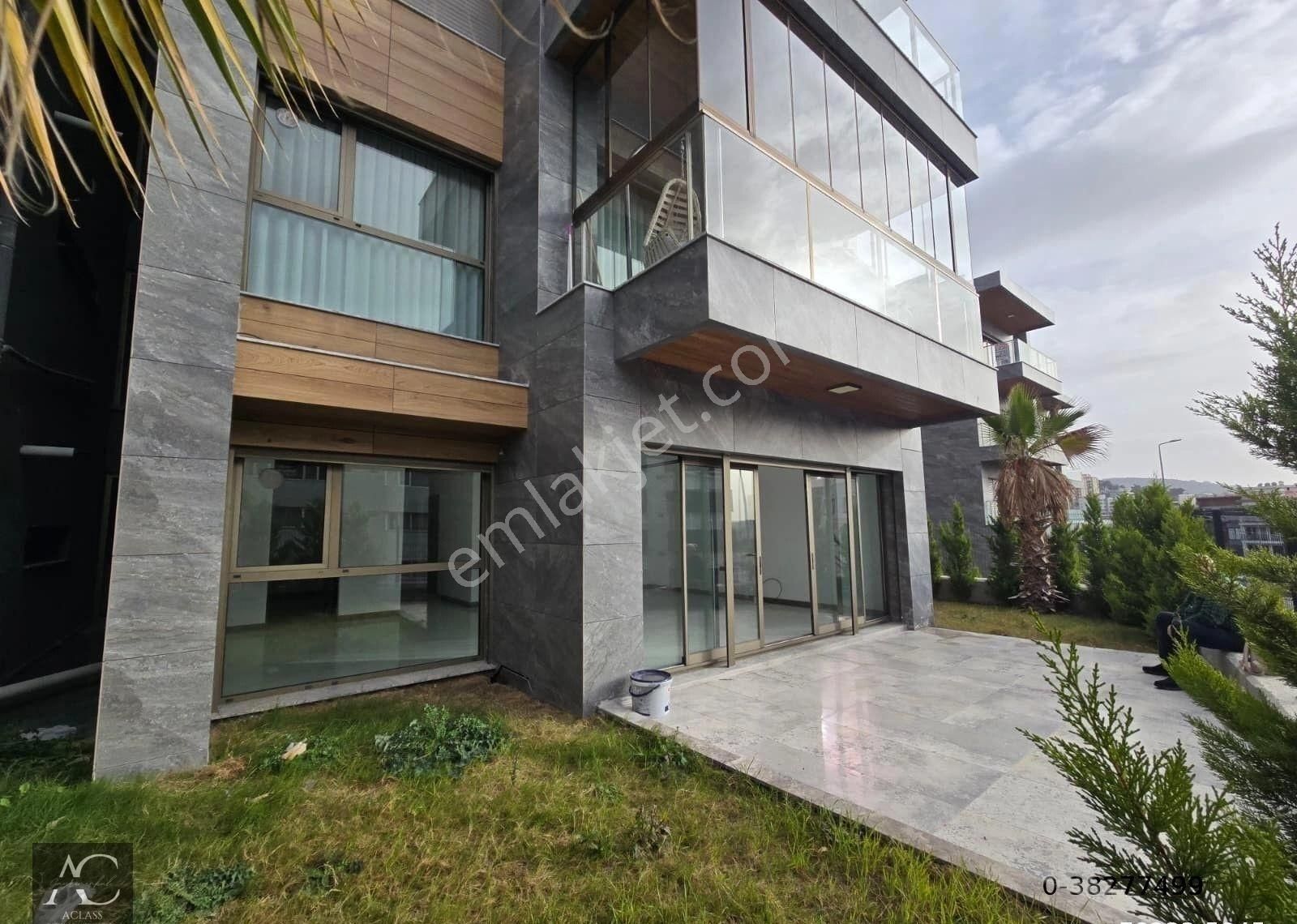 7/24guvenlık-hamam-sauna-spa-cafe-yerden Isıtma-havuz-otopark -ultra Lüx-doğalgazlı-özel Bahçeli-3+1 - Görsel 30