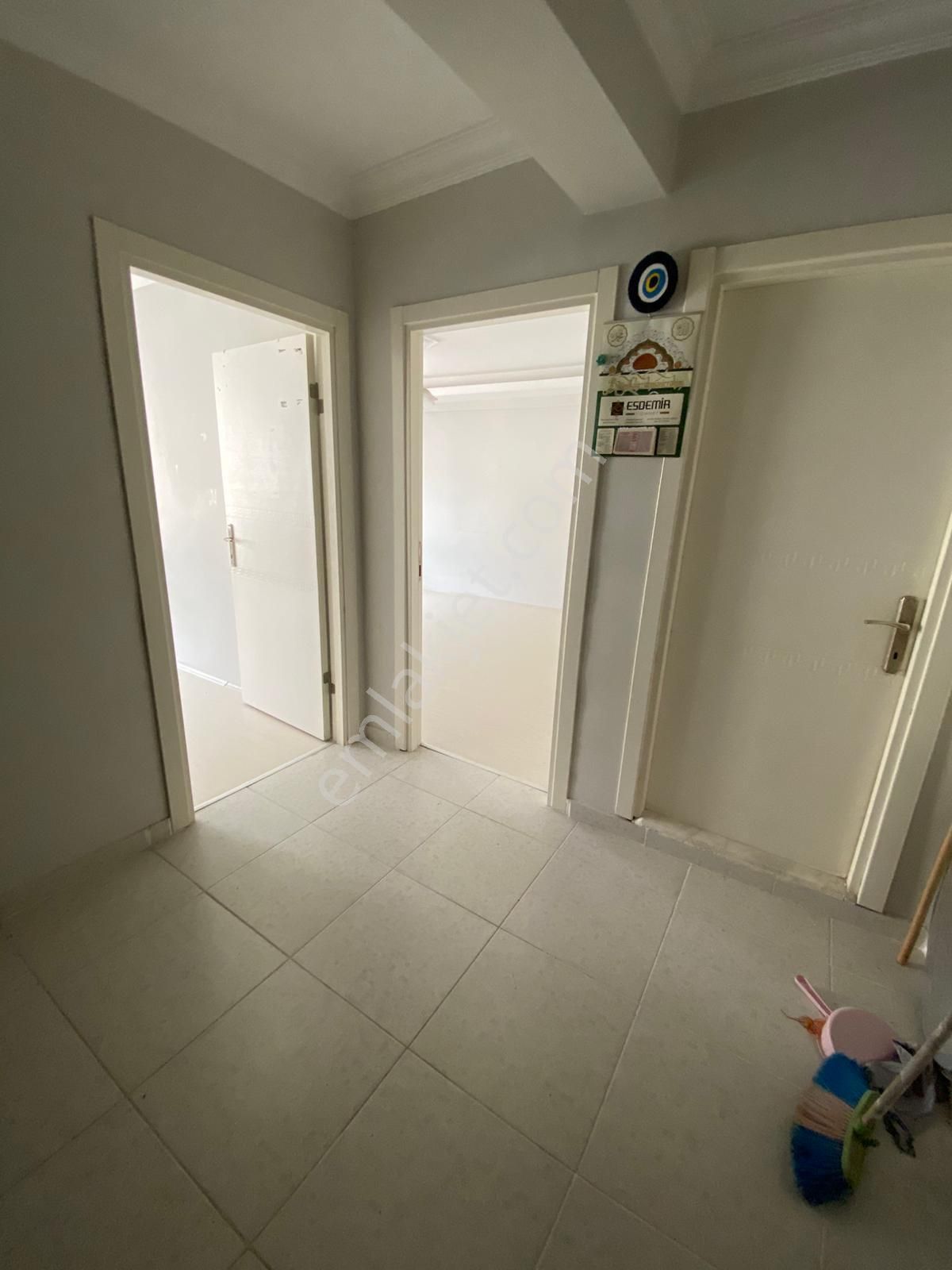 Elmas Emlaktan Ali Fuat Okulu Yakını Kiralık 2+1 - Görsel 5