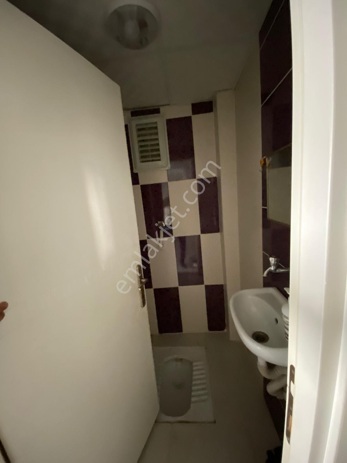 Elmas Emlaktan Ali Fuat Okulu Yakını Kiralık 2+1 - Görsel 7