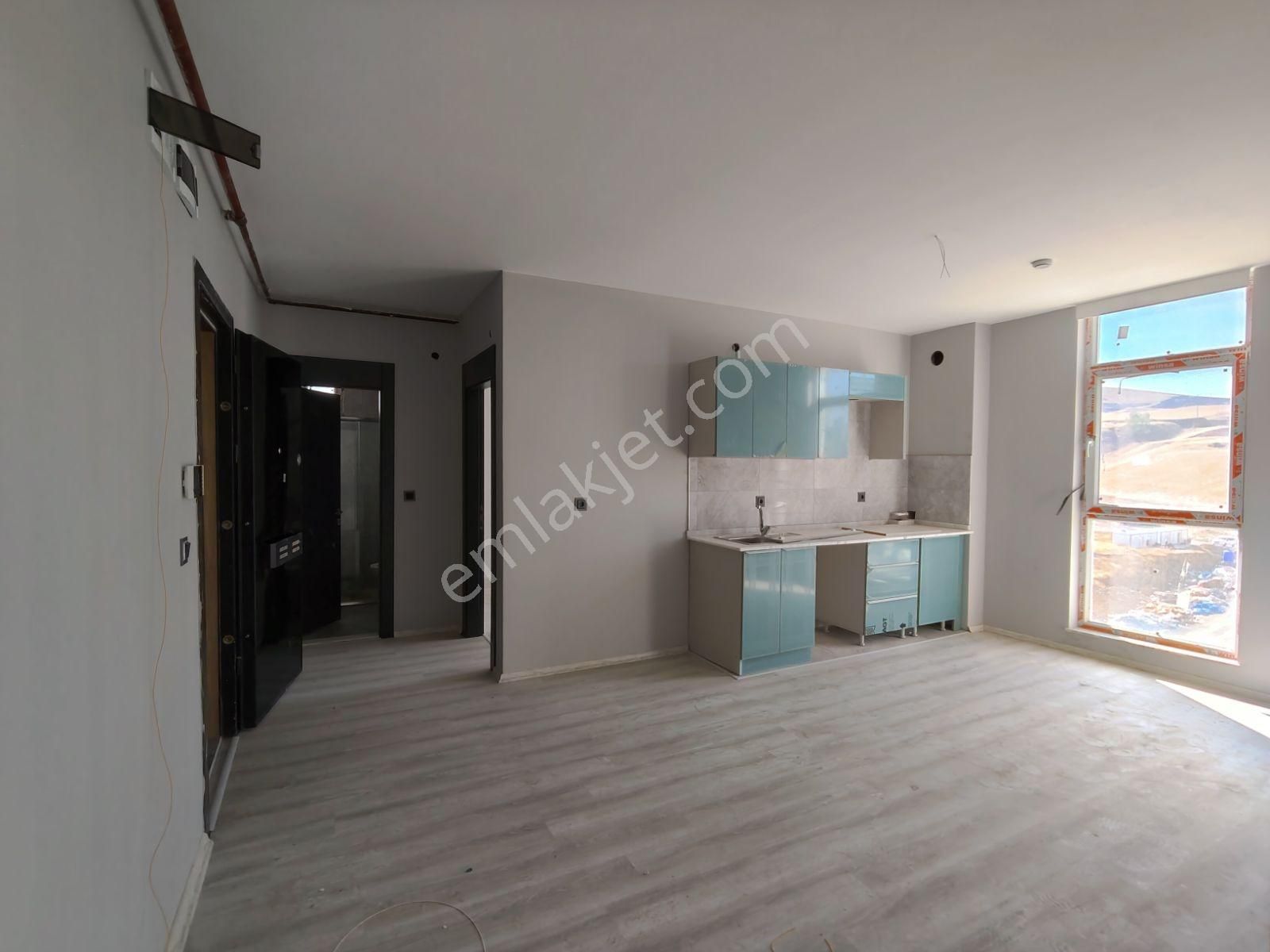 Havaalanı (protokol) Yolu | Güvenlikli Lüks Rezidansta 2+1 - Görsel 2