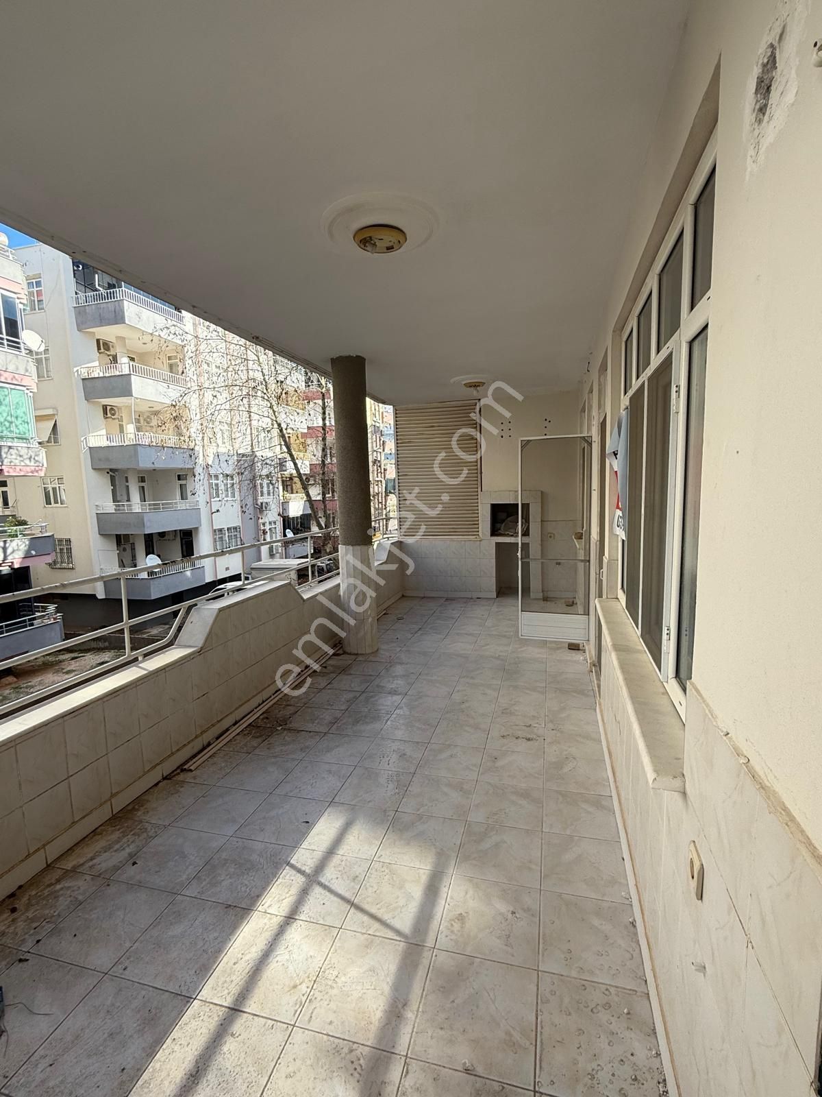 Silifke/gazi Mahallesi 3+1 Kiralık Daire( Depozito Yok) - Görsel 2
