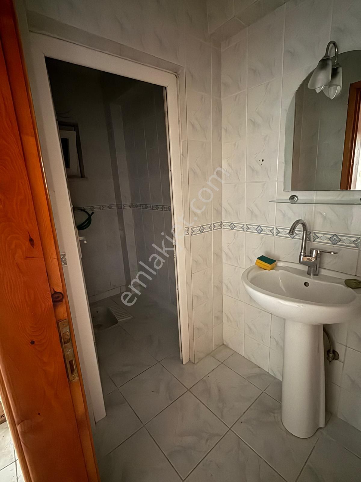 Silifke/gazi Mahallesi 3+1 Kiralık Daire( Depozito Yok) - Görsel 12