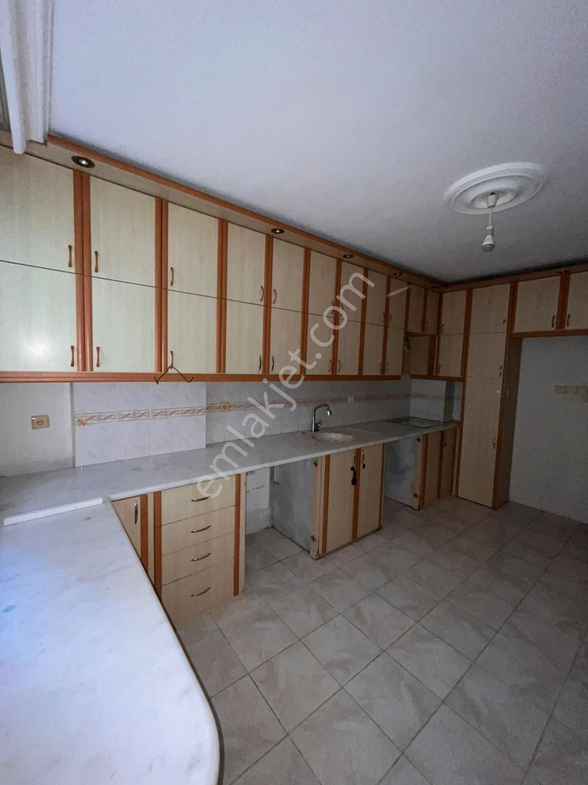 Silifke/gazi Mahallesi 3+1 Kiralık Daire( Depozito Yok) - Görsel 7