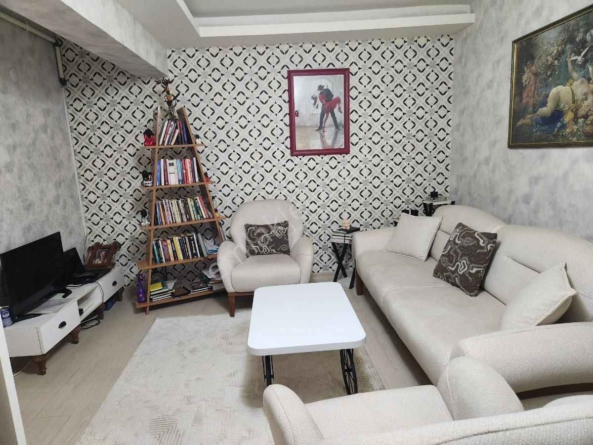 Keçiören Adnan Menderes Mah. Ulaşımı Kolay 2+1 Geniş Daire - Görsel 4