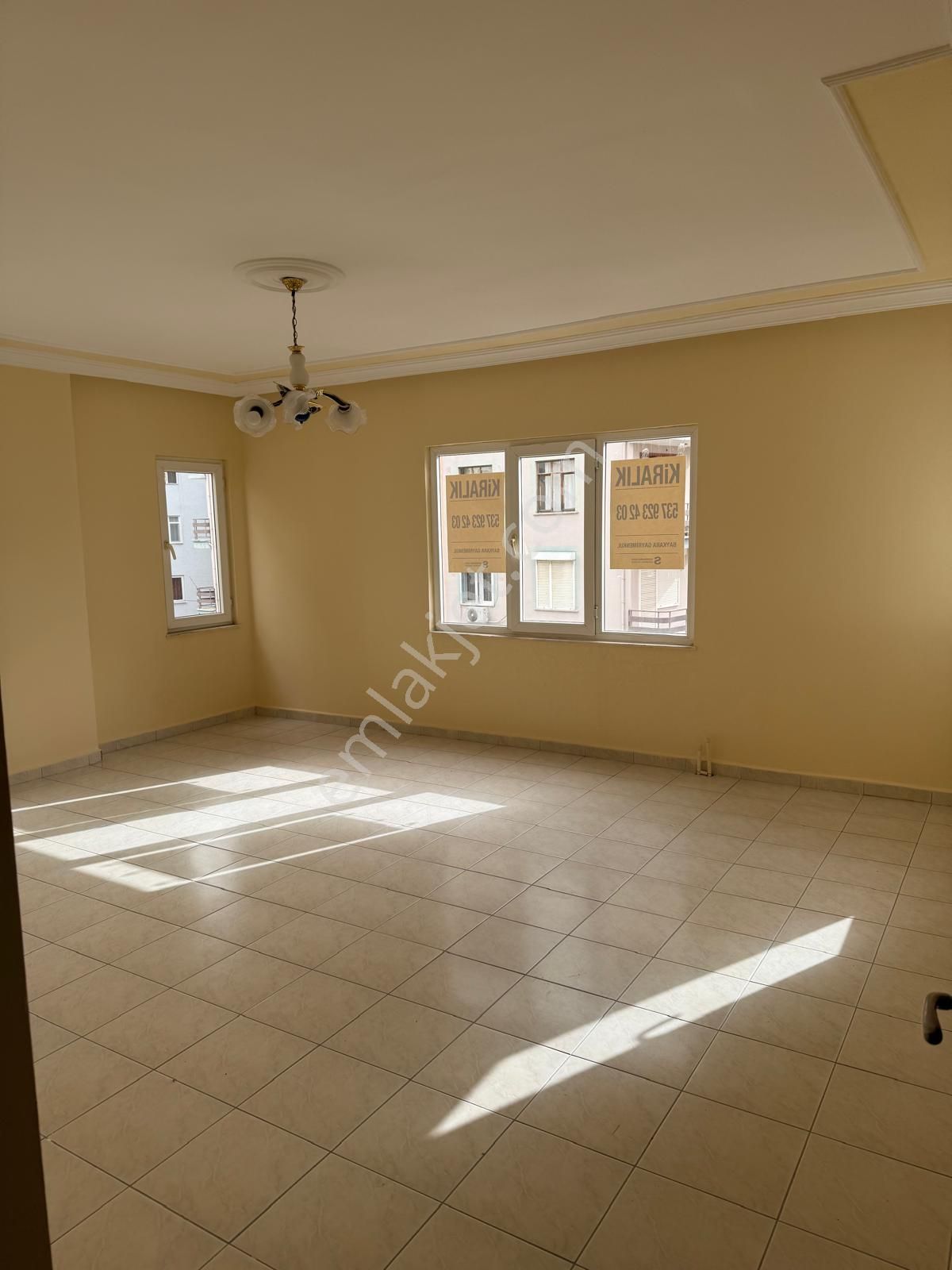 Silifke/gazi Mahallesi 3+1 Kiralık Daire(depozito Yok) - Görsel 3