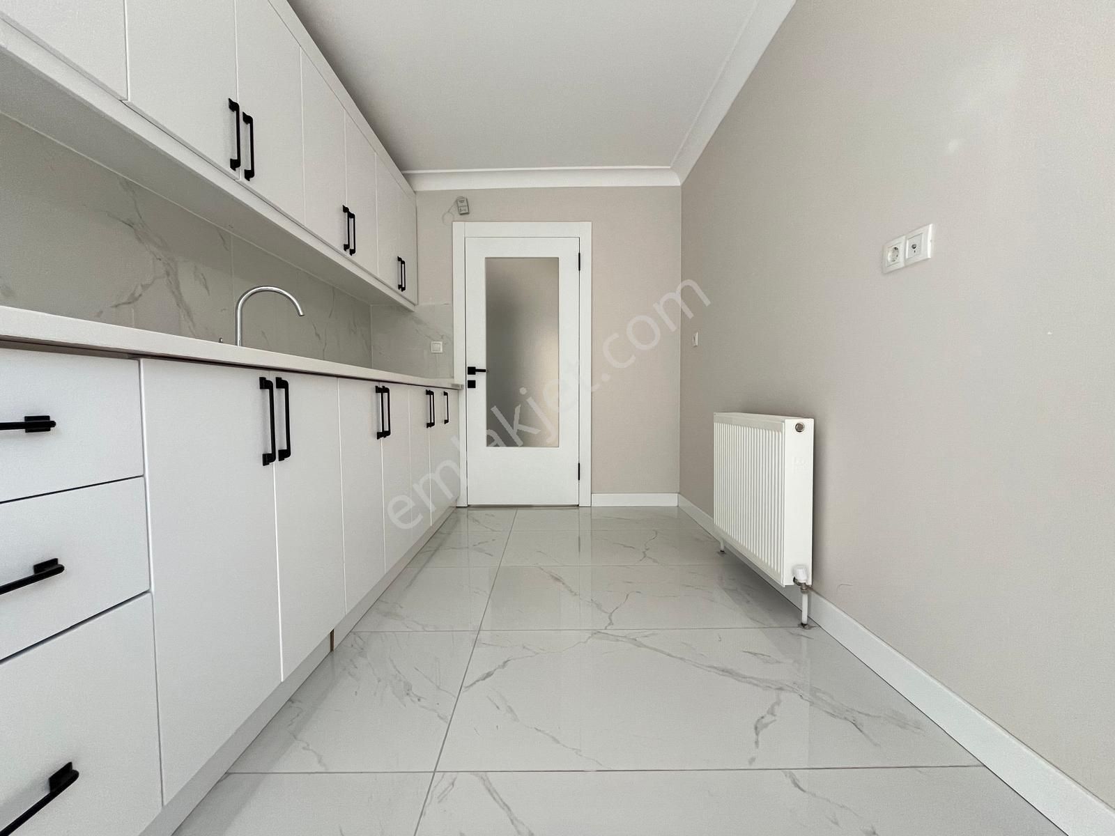 Sbell'den Bahçelievler'de Yeni Binada Ara Katta 2+1 Sıfır Daire - Görsel 5