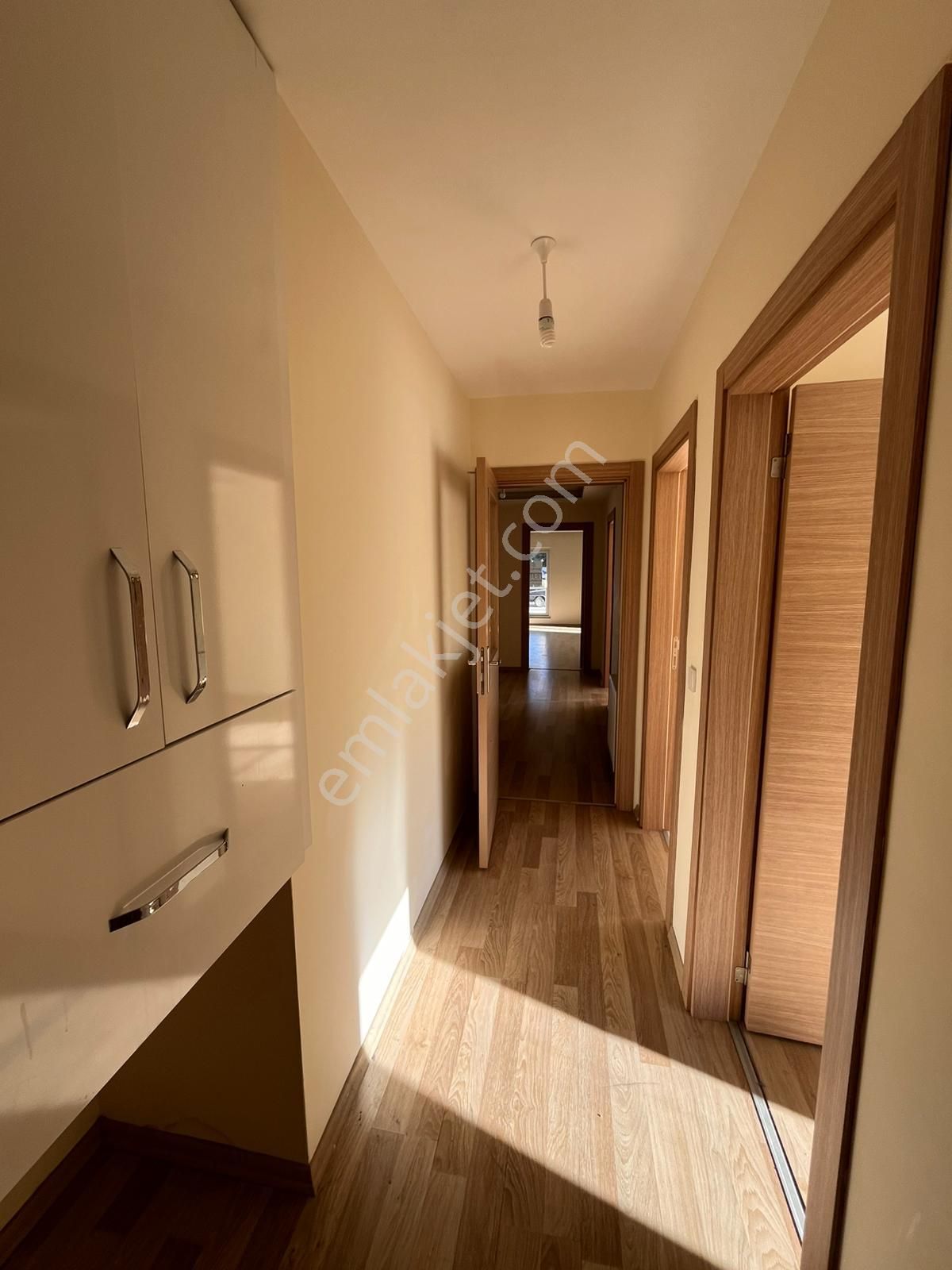 Silifke/gazi Mahallesi 3+1 Giriş Kat Site İçi Kiralık Daire - Görsel 7