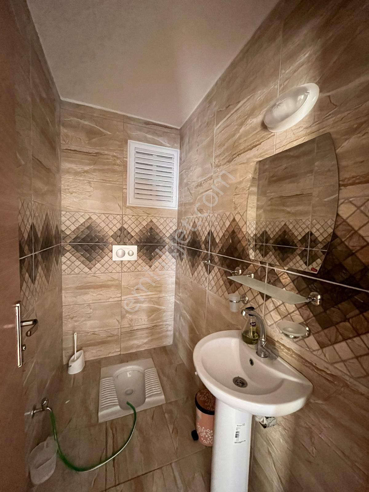 Silifke/gazi Mahallesi 3+1 Giriş Kat Site İçi Kiralık Daire - Görsel 14