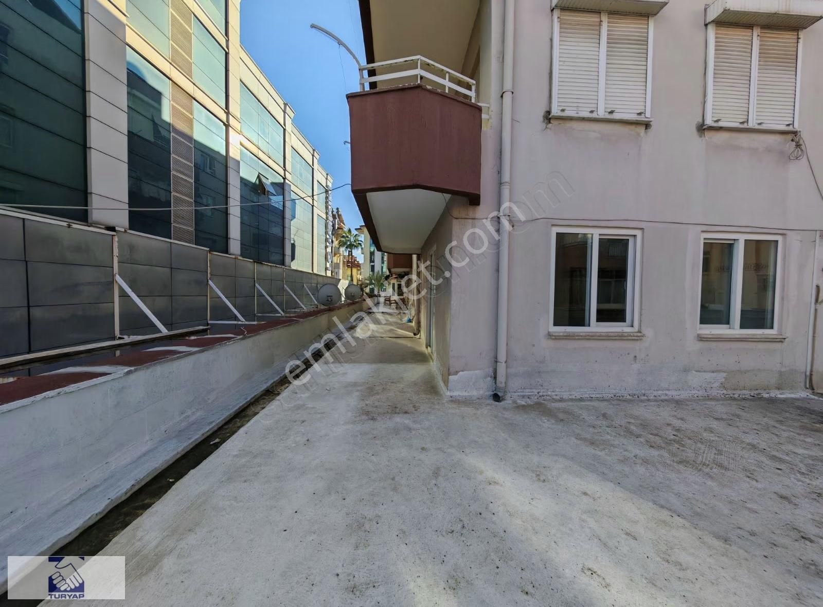 Antalya Caddesi Üzerinde Kiralık Ofis - Görsel 2