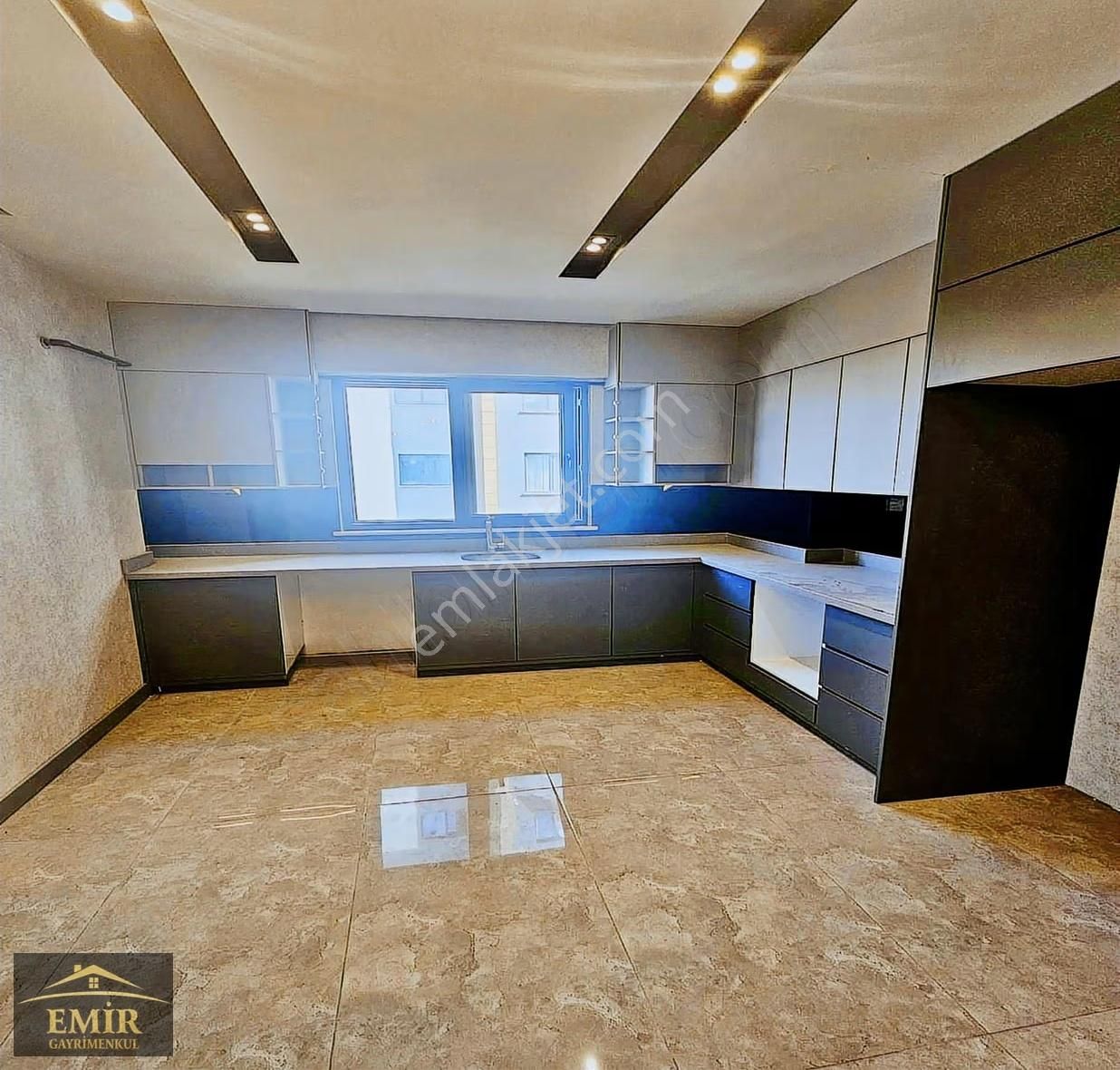 Emir Gayrimenkulen Belkızda Satılık Oturuma Hazır 2+1 Ultra Lüx - Görsel 7