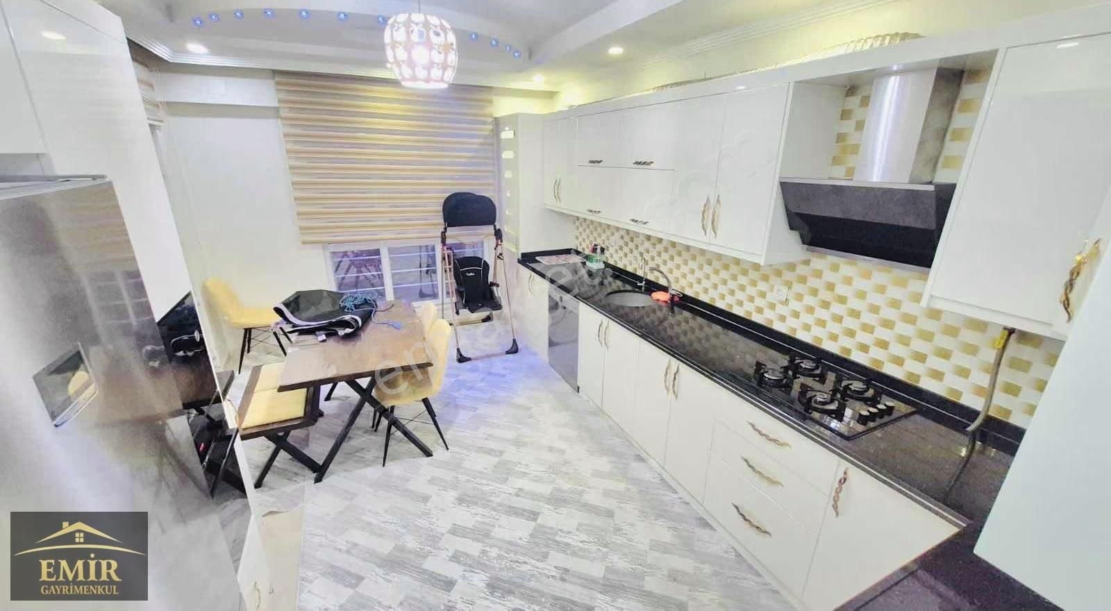 Emir Gayrimenkulden Belkız Da 3+1 Masrafsız Ön Cephe Daire - Görsel 3